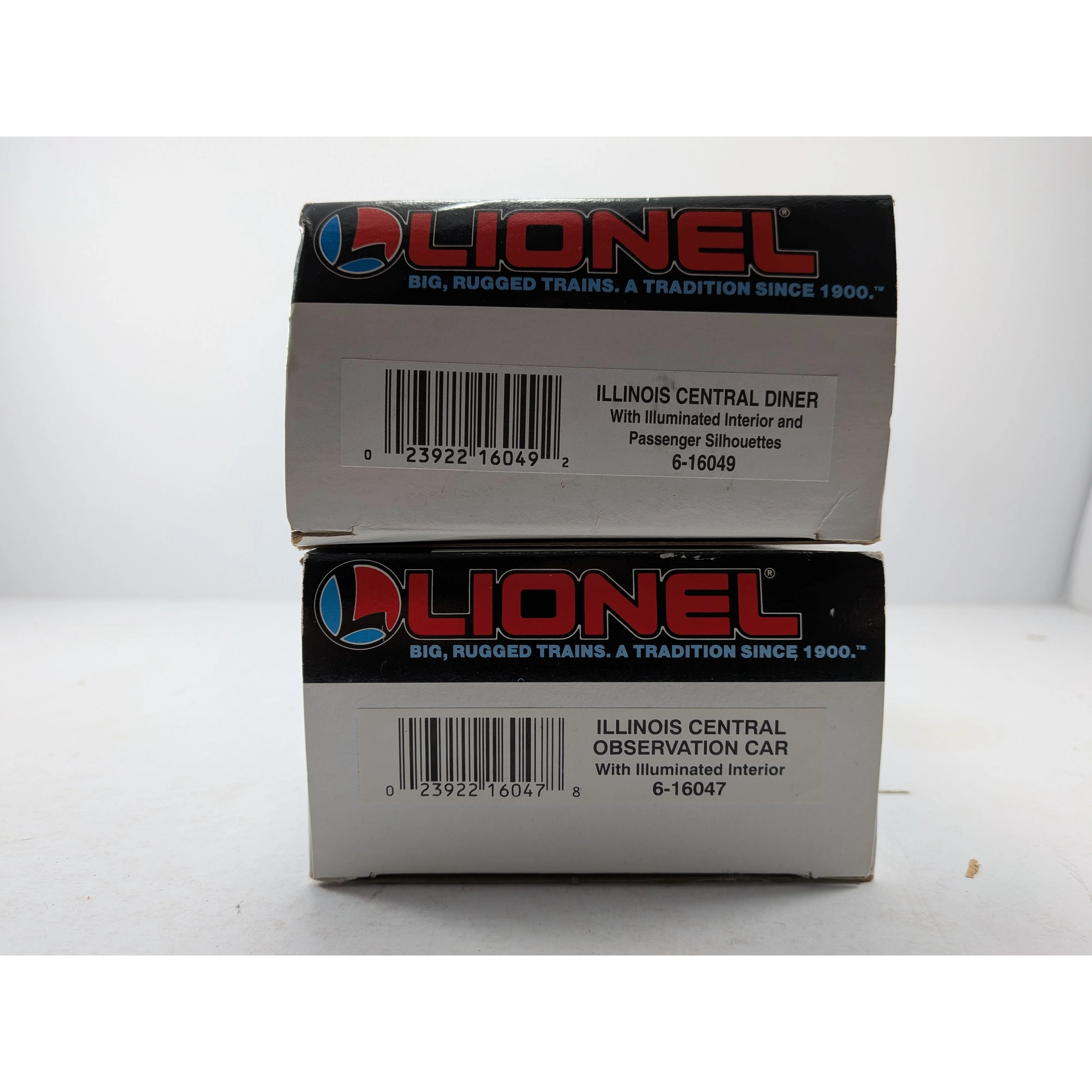 Lionel 6-16049 & 6-16047 O Gauge Illinois Central Diner car & Observation car — photo 2