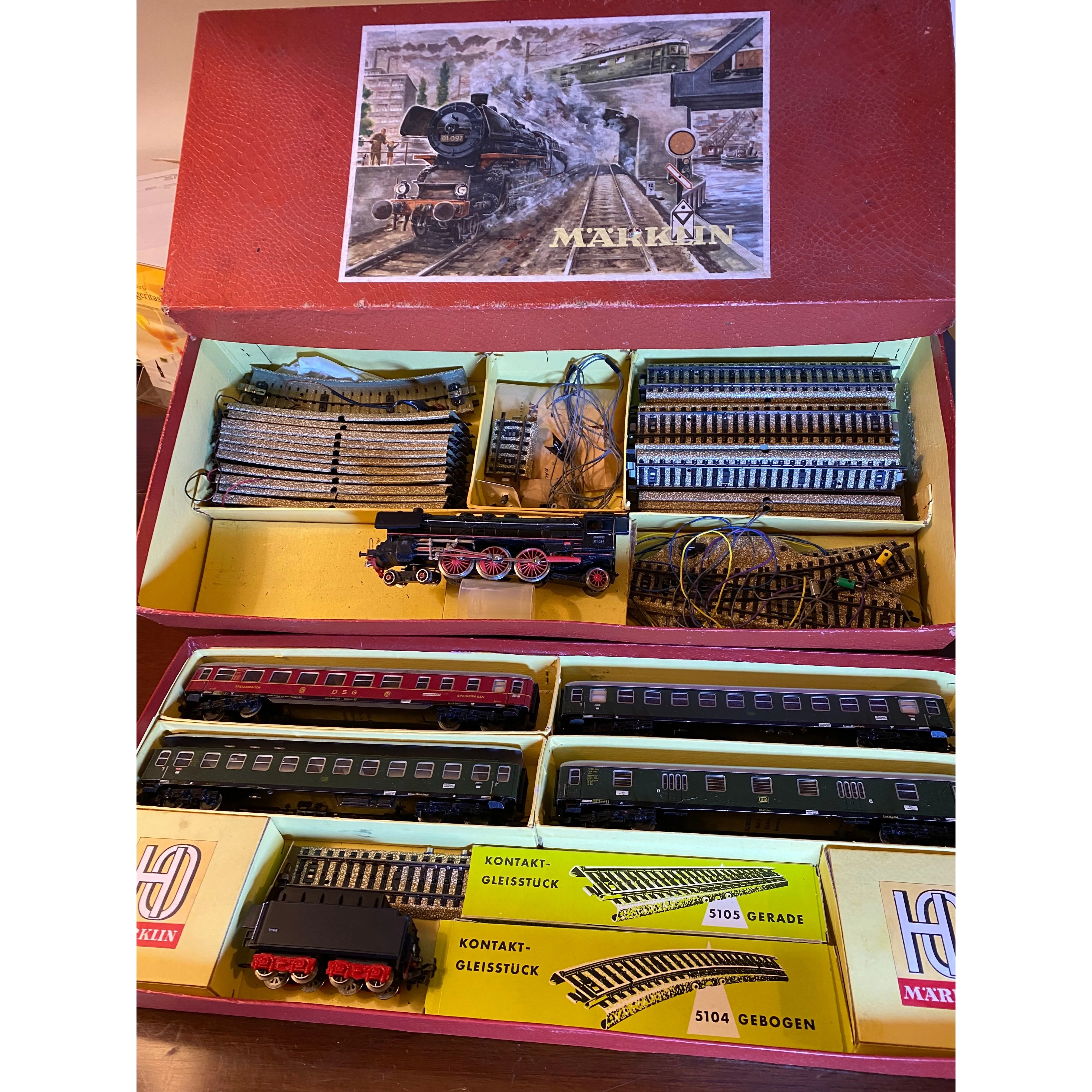 Marklin  Box Set  # 3148   plus many extras