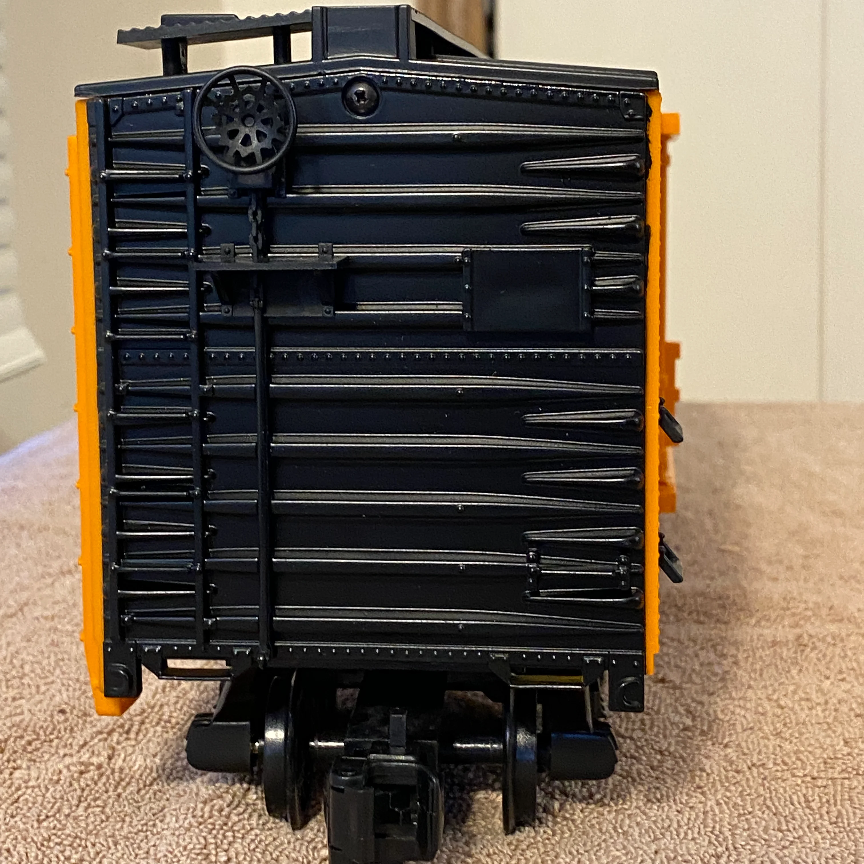 Lionel G Scale Pacific Fruit Express Car 8-787108 like brand new condition — photo 11