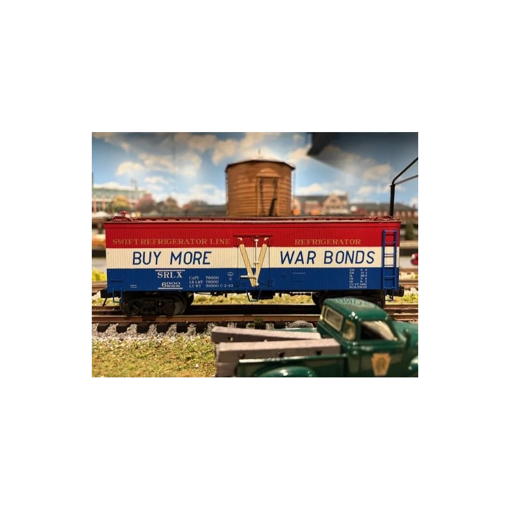 WW2 WAR BONDS REEFER WOODSIDED  36' MTH PREMIER  3 AVAILABLE   4 UR 1940s/WWII TRAIN  - Image 3