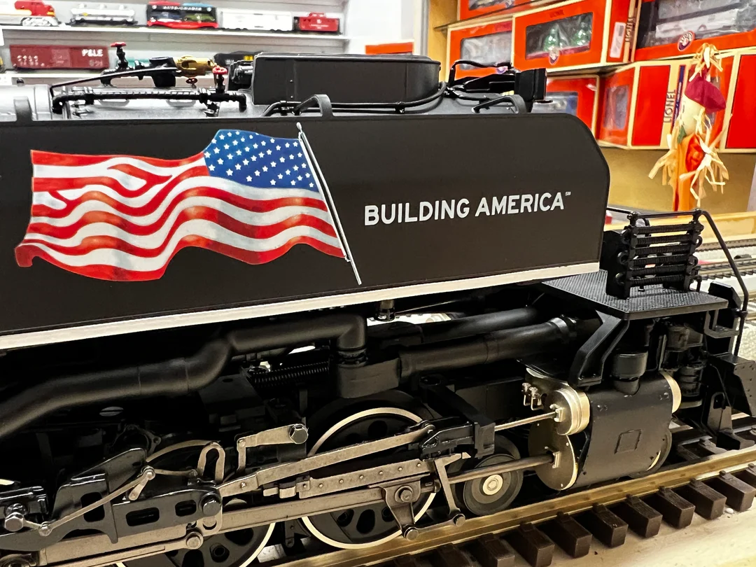 Lionel O 3R 2331630 Brady's Custom Union Pacific Vision Line Big Boy #4013 NIB TESTED — photo 3
