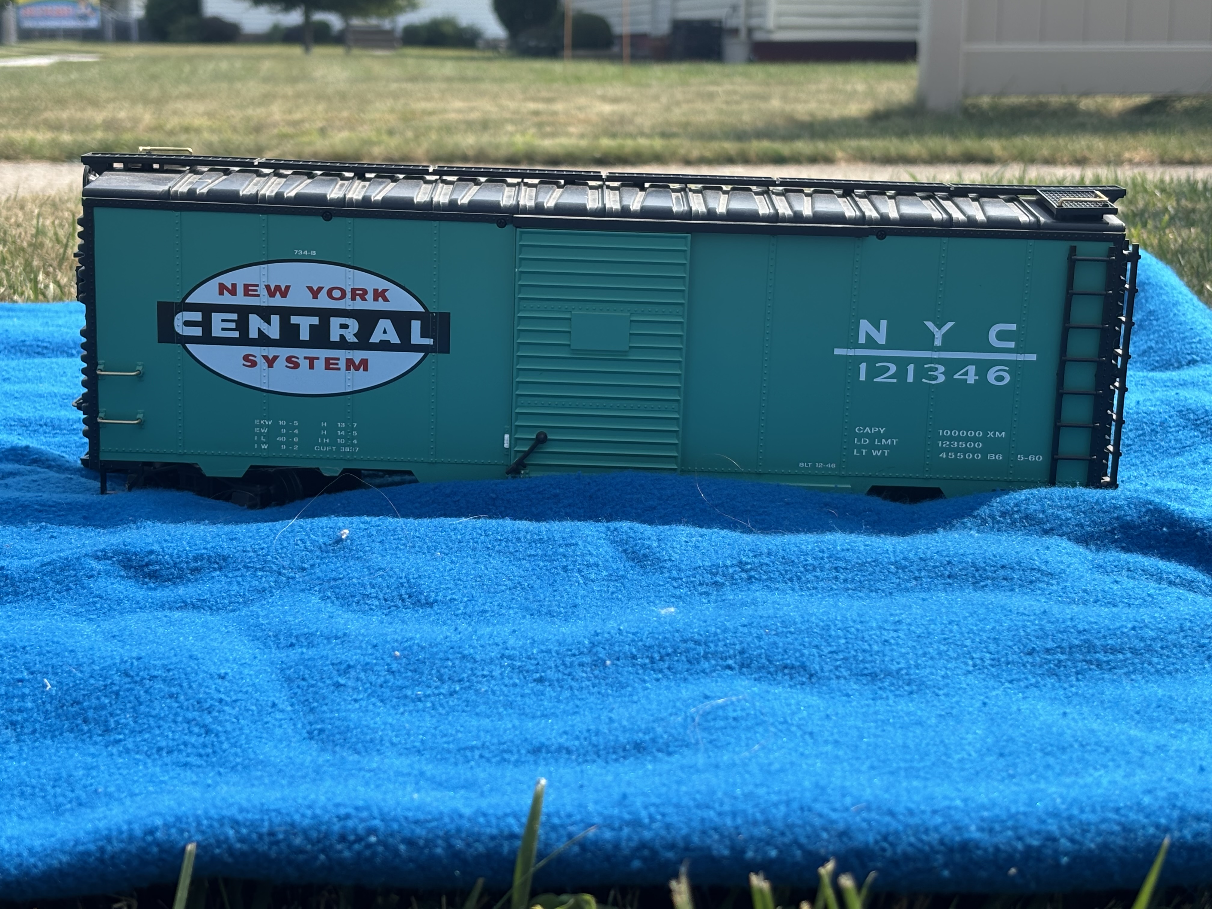5 "G" scale boxcar trains in boxes — photo 9
