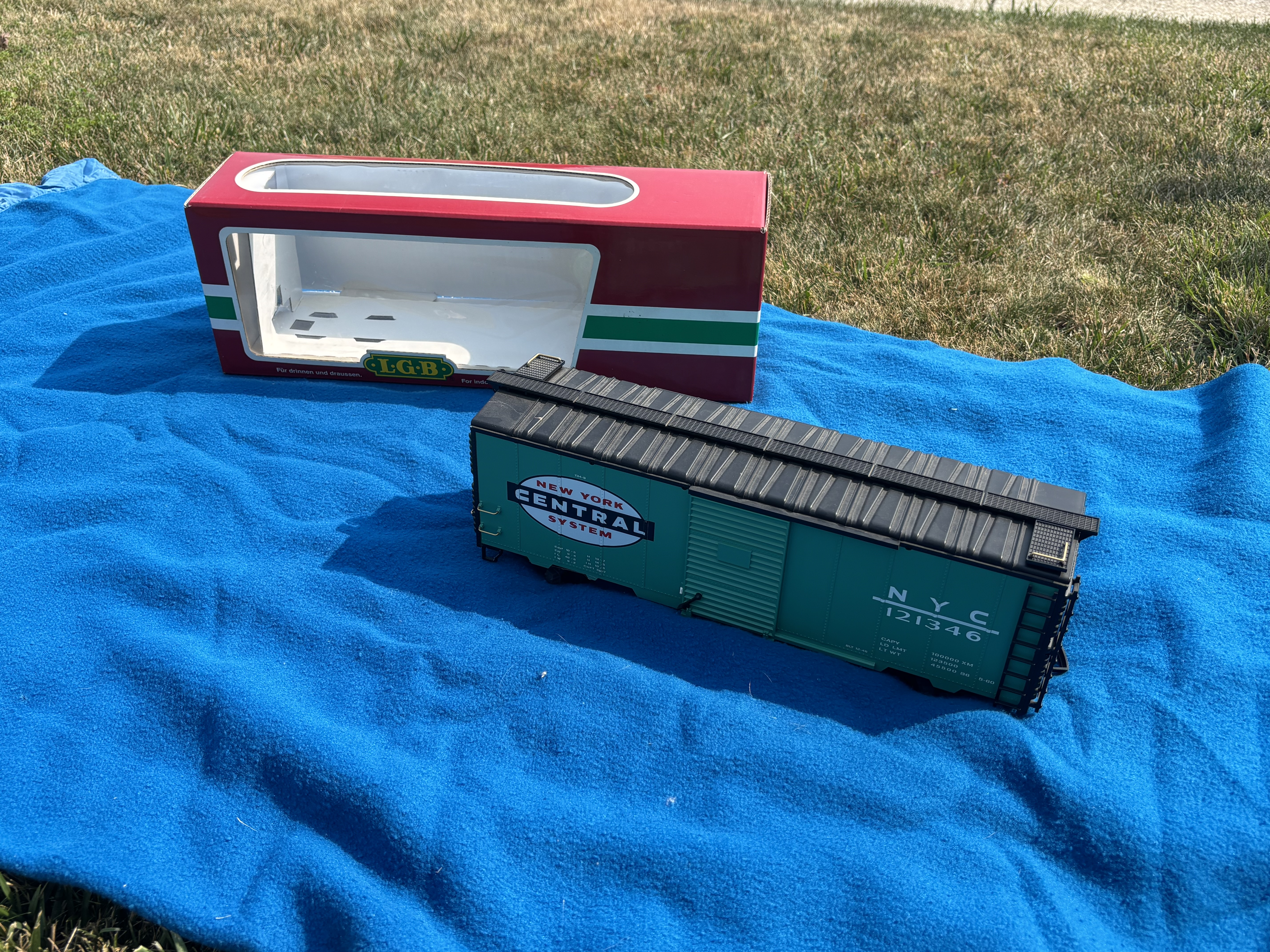5 "G" scale boxcar trains in boxes — photo 8