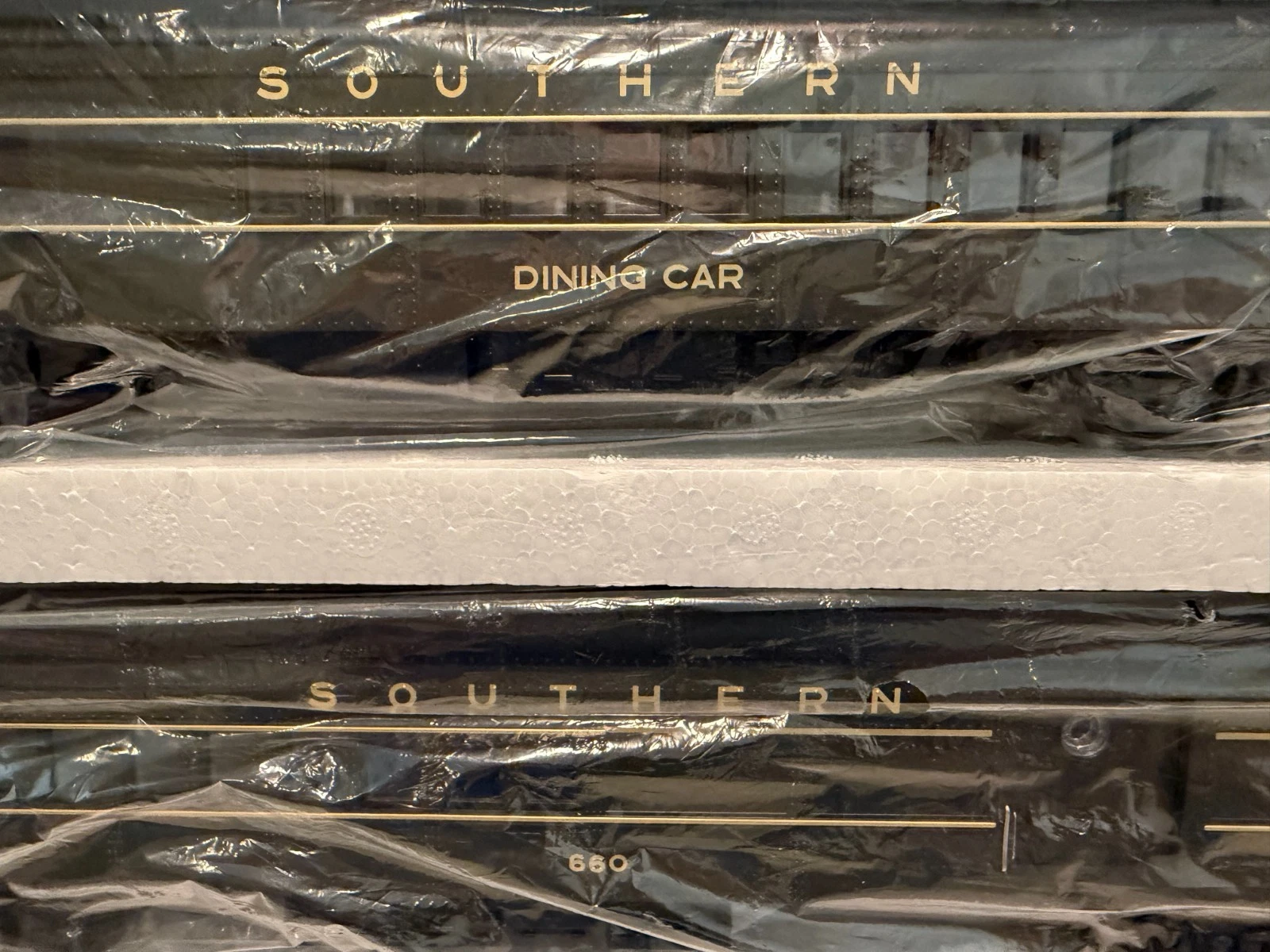MTH 20-4142 Southern Combine/Diner 2 Pack NIB — photo 2