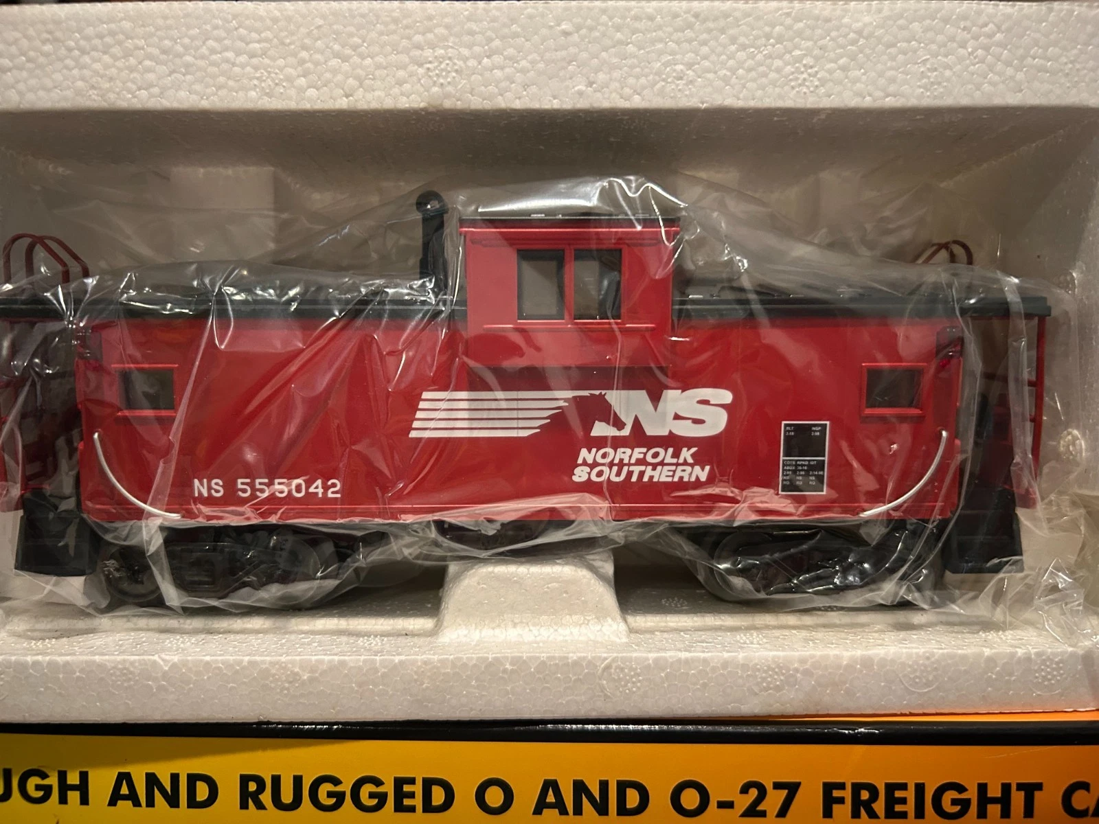 MTH 30-77329 Norfolk Southern Extended Vision Caboose #555042 NIB — photo 2