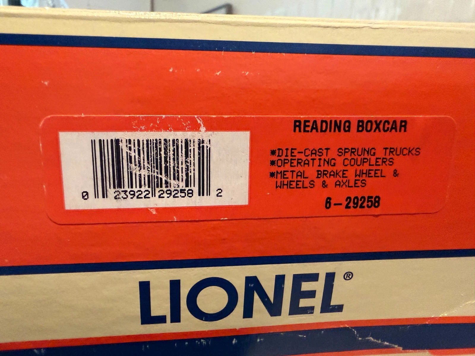 LIONEL 6-29258. READING BOX CAR #9464-299 NIB — photo 2