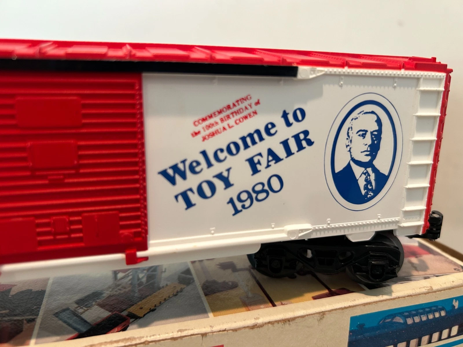 Lionel 6-7817 1980 Toyfair Boxcar NIB — photo 2