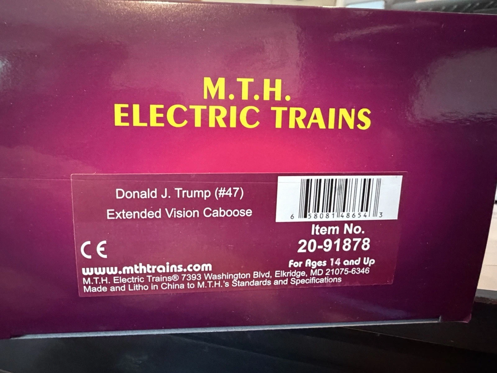 MTH 20-91878 #47 DONALD J TRUMP EXTENDED VISION CABOOSE NIB — photo 2