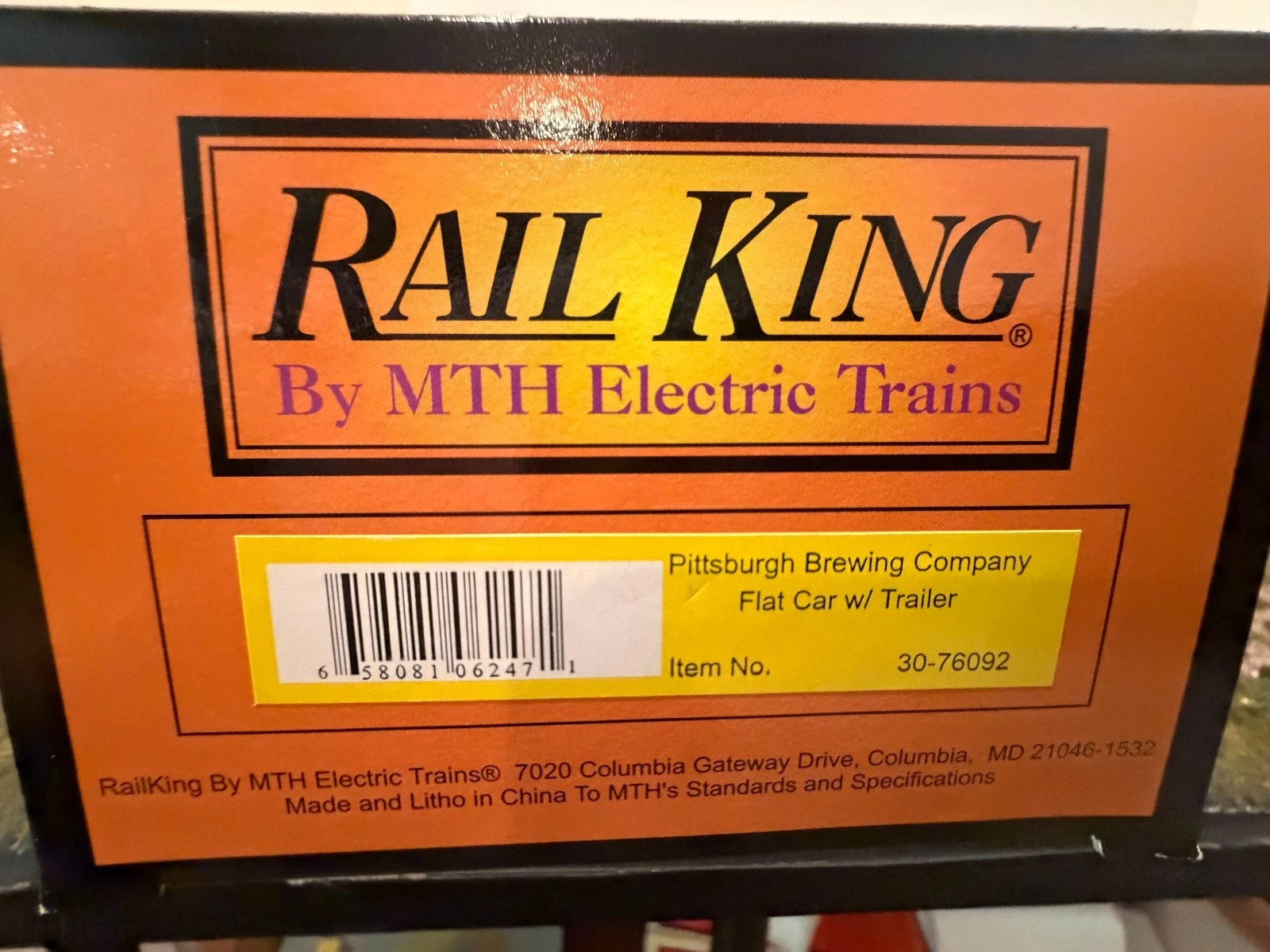 MTH 30-76092 Pittsburg Brewing Co. Flatcar w/Trailer NIB — photo 2