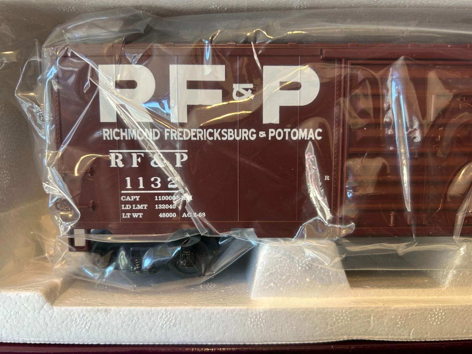 MTH 20-93341 RF&P 40' BOXCAR #1132 NIB — photo 3