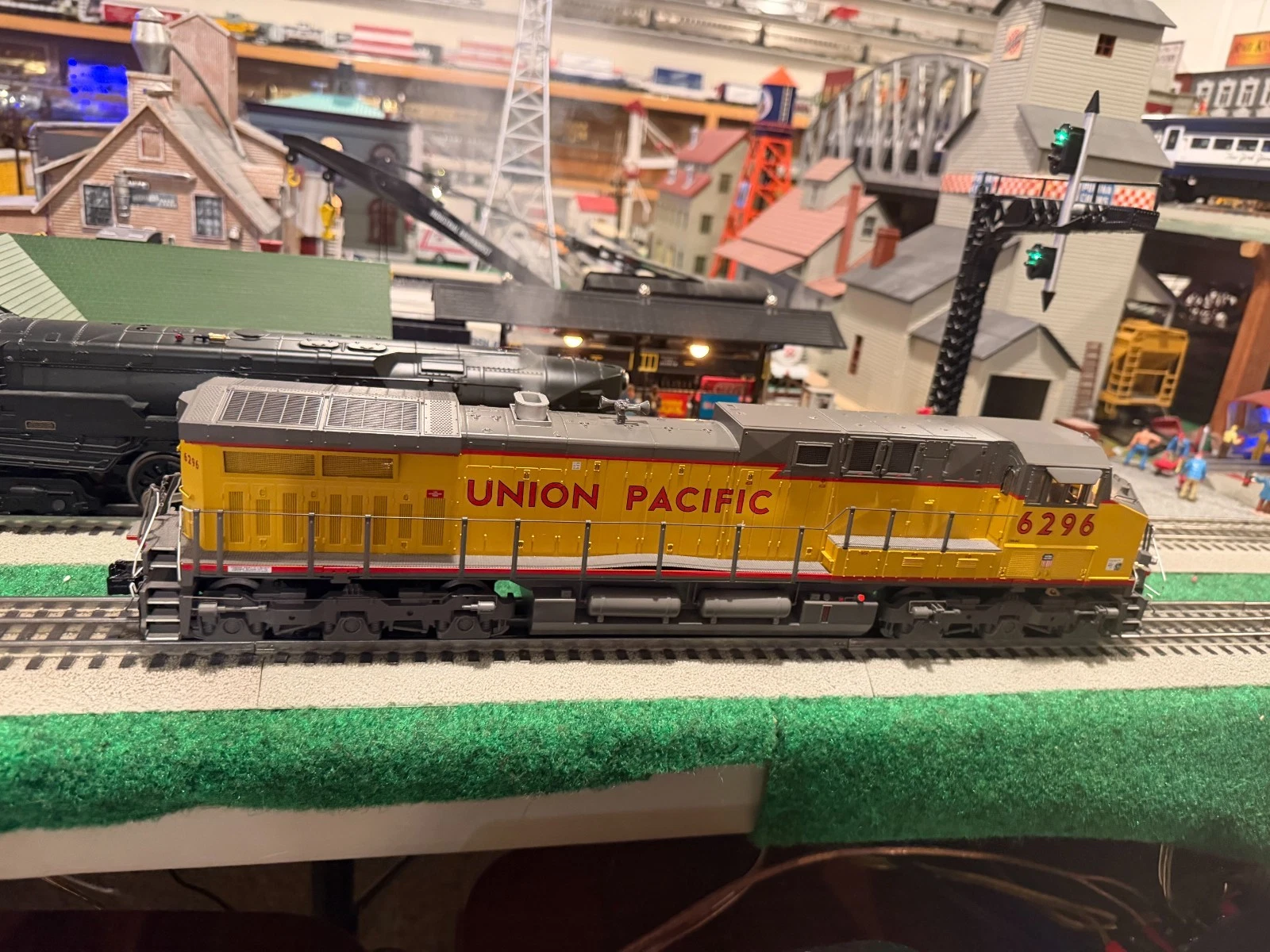 MTH 20-2632-1 #6296 Union Pacific UP AC4400CW diesel engine LN/Box — photo 2