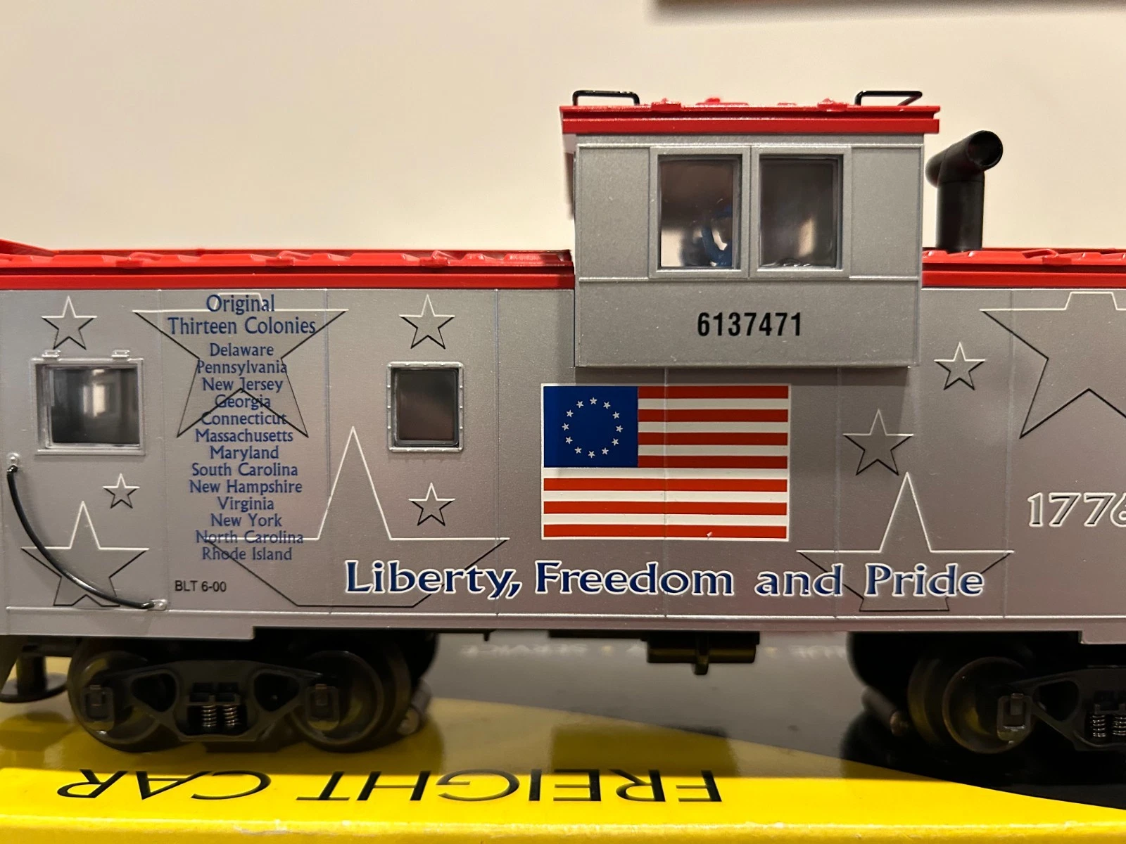 K Line K613-7471 13 Colonies Extended Vision Caboose NIB — photo 3