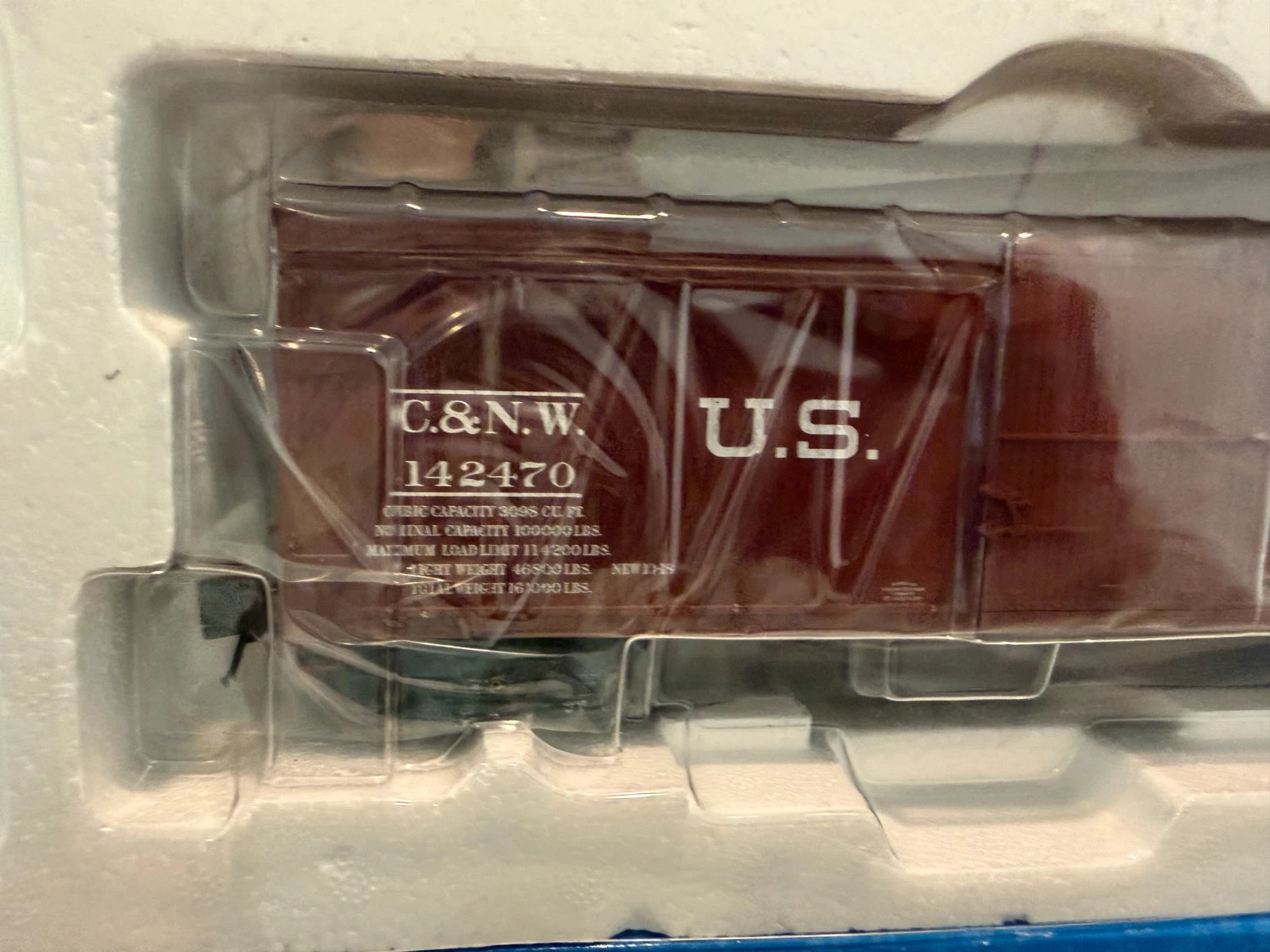 Atlas 8301-4 Chicago Northwestern Double Sheathed Boxcar NIB — photo 3