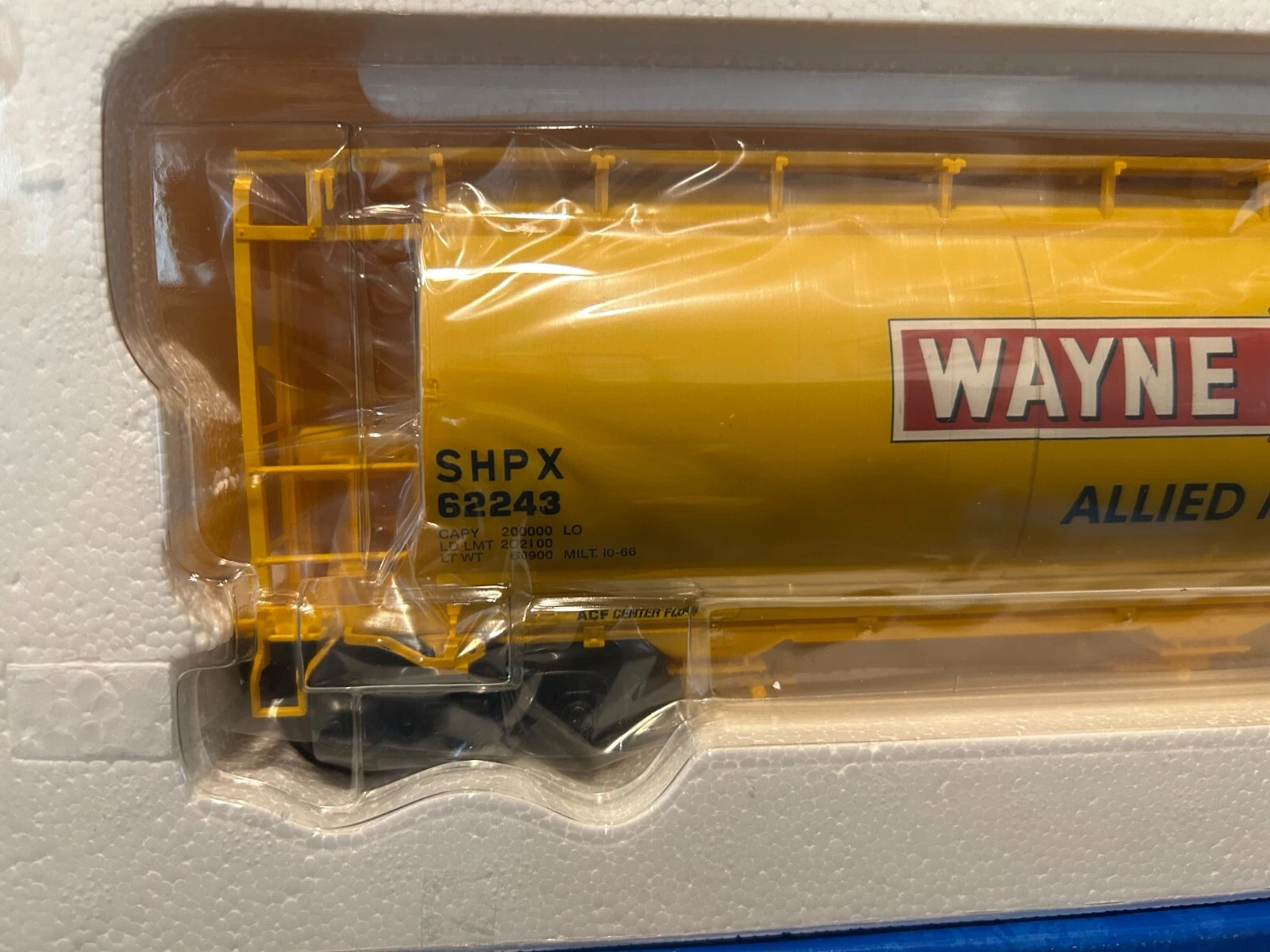 ATLAS #6305-4 3 BAY CYLINDRICAL HOPPER WAYNE FEEDS SHPX 62243 NIB — photo 3