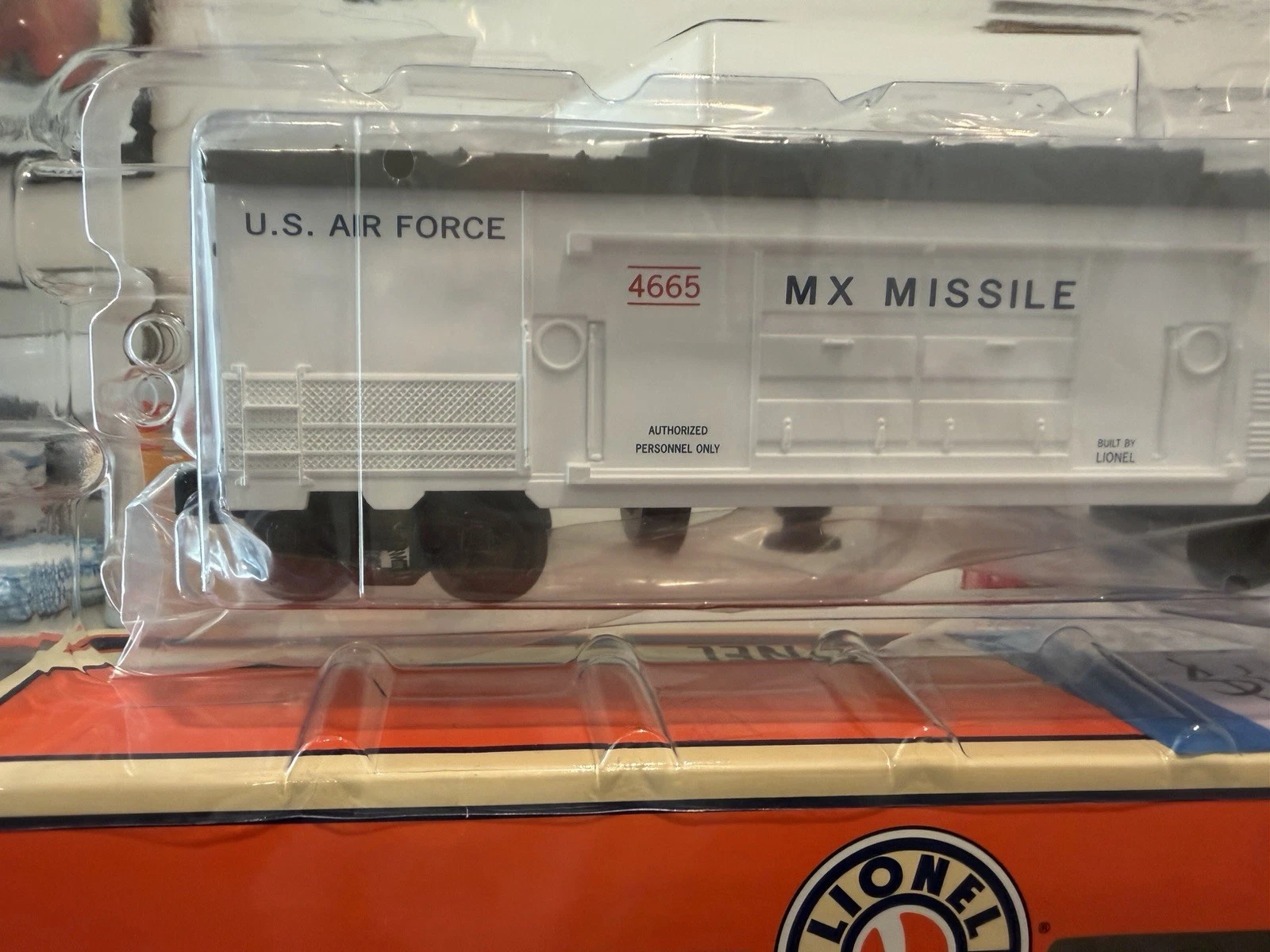 Lionel 6-52431 TTOS SW Division Missile Launcher Car NIB — photo 3