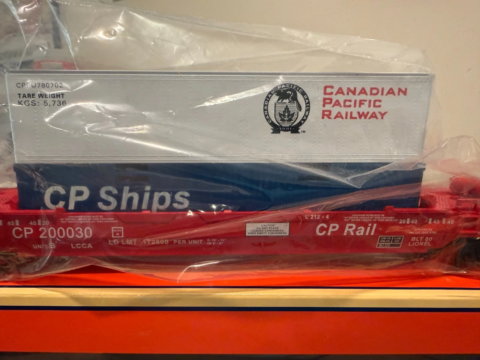 Lionel 6-52195 LCCA Canadian Pacific Double Stack NIB — photo 2