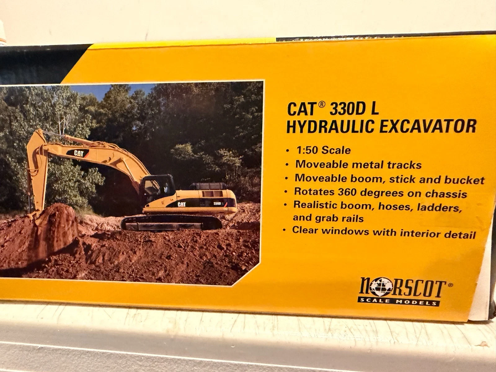 Norscot Caterpillar 330D Excavator NIB — photo 2