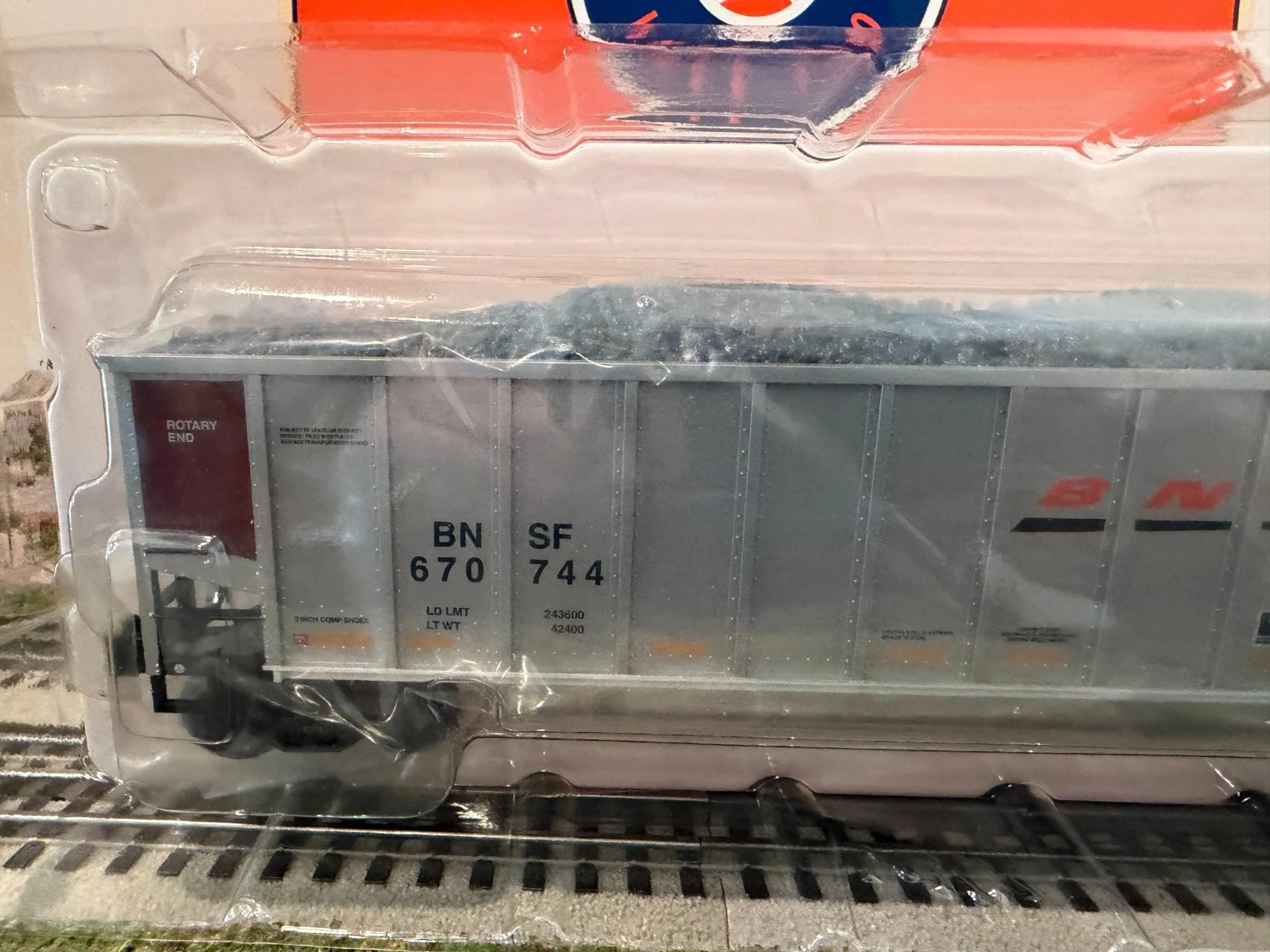 Lionel 2243010 BNSF Rotary Gondola 4 Pack LN/Box — photo 3