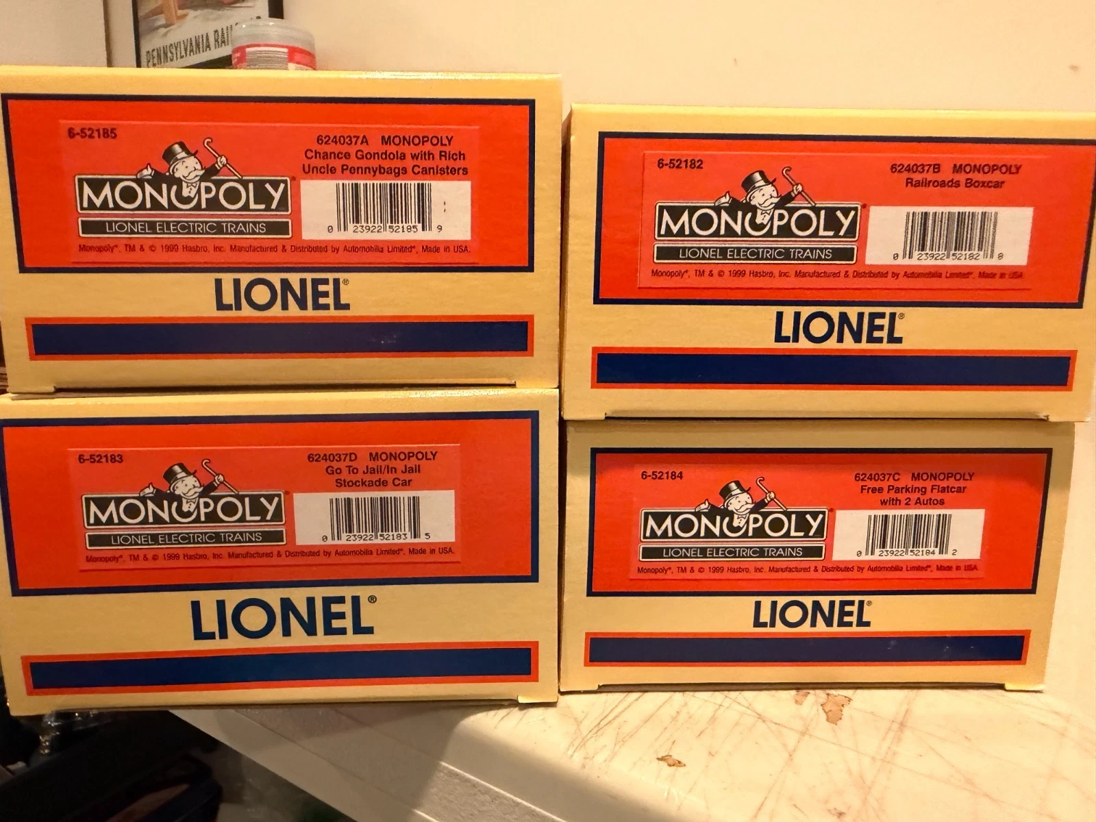 Lionel 6-52181 Monopoly 4 car set NIB — photo 4