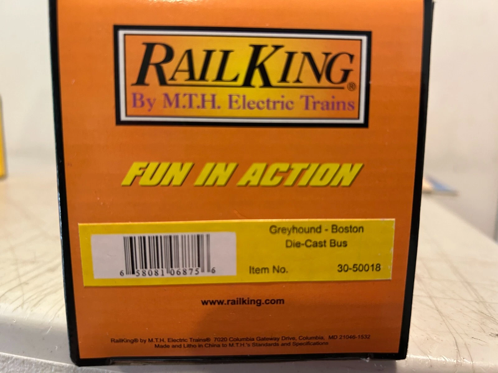 MTH Rail King 30-50018 Greyhound - Boston Die-Cast Bus NIB — photo 2