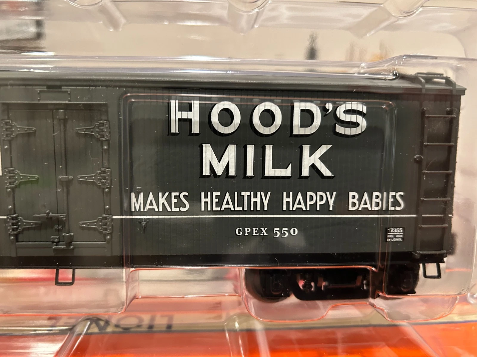 Lionel 6-17355 Hood's Milk Car LN/Box — photo 2