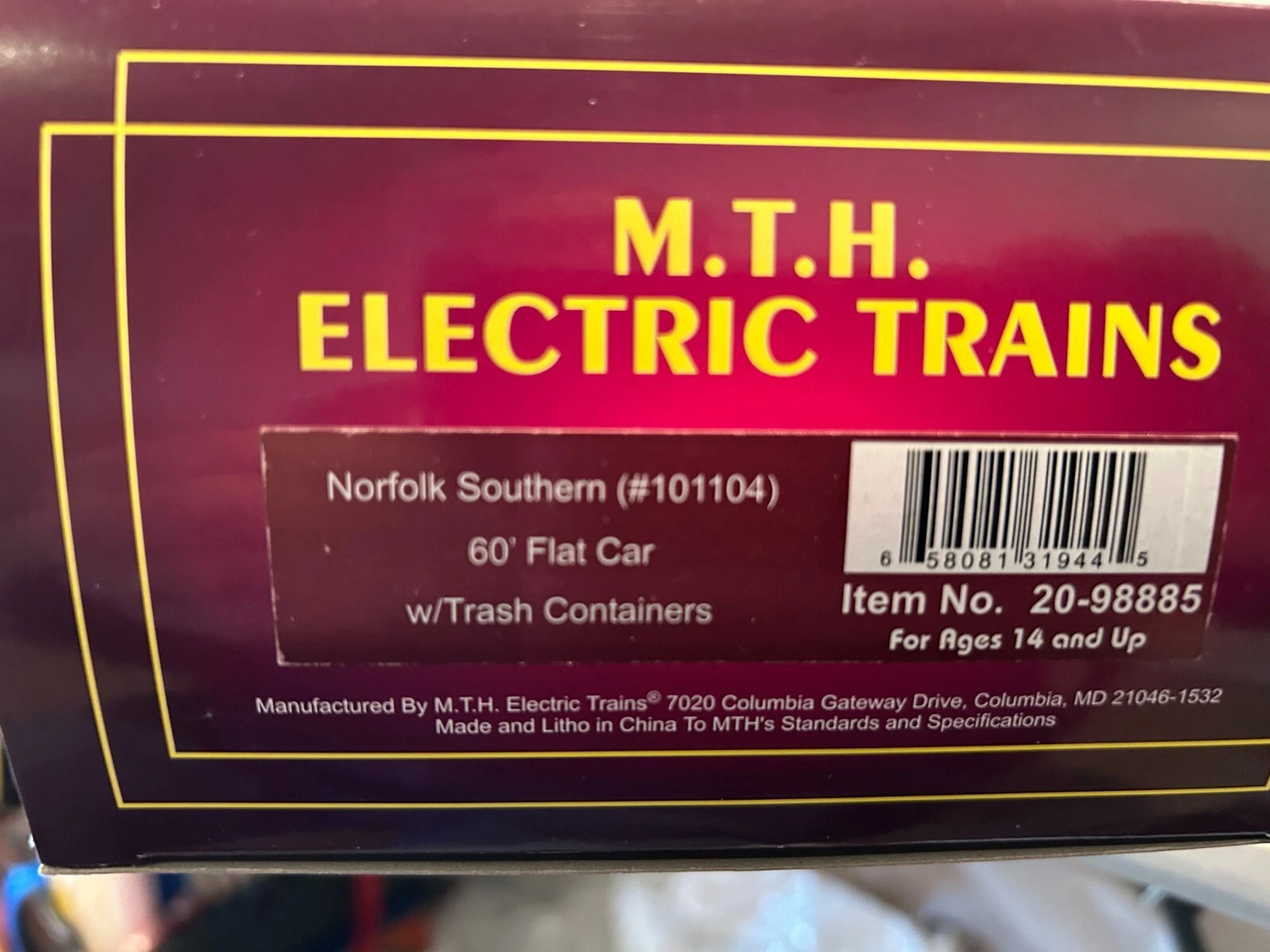 MTH 20-98885 Norfolk Southern 60' Flat Car with Containers NIB — photo 3