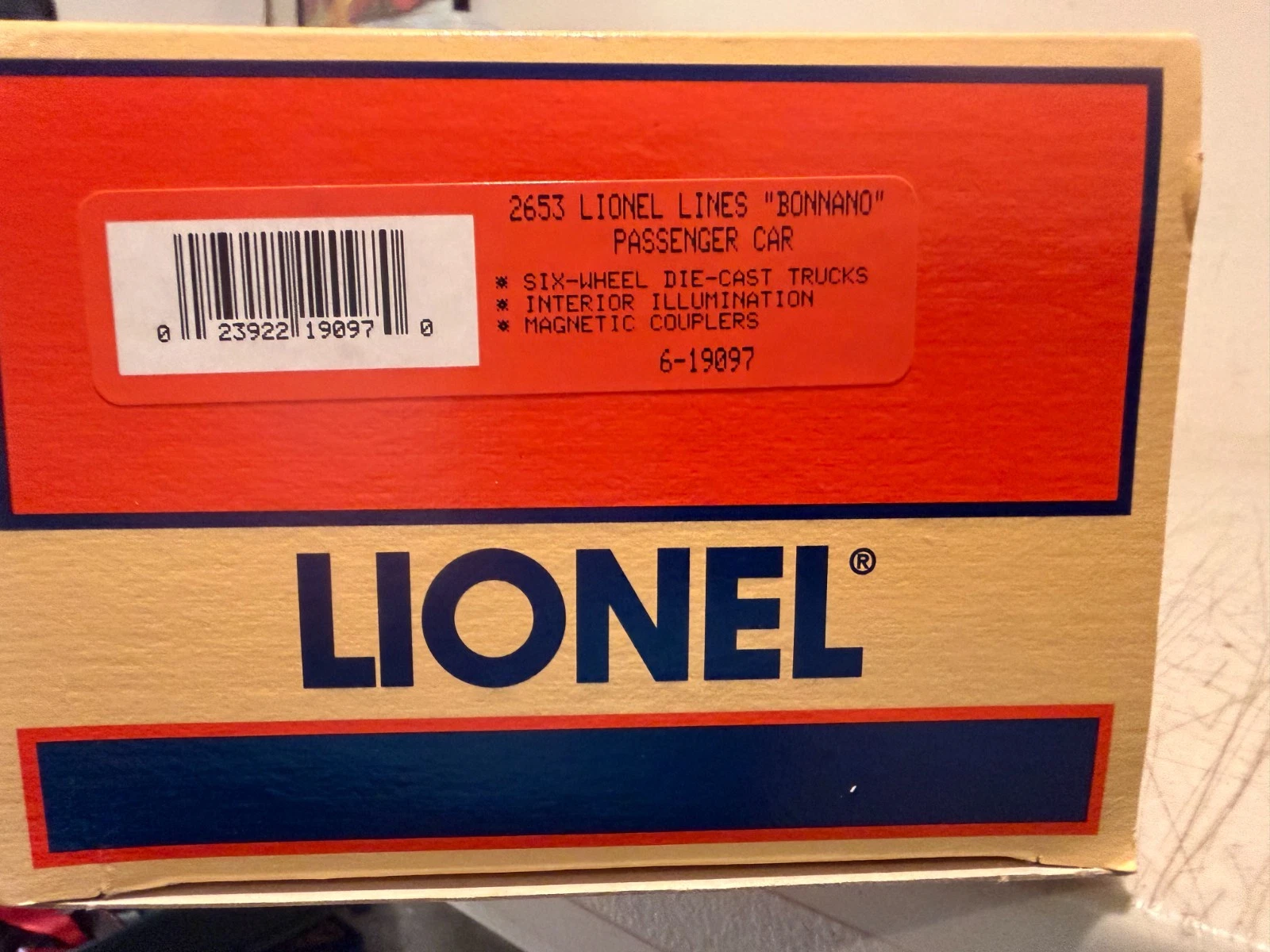 Lionel 6-19097 Lionel Lines "Bonanno" Madison Car NIB — photo 3
