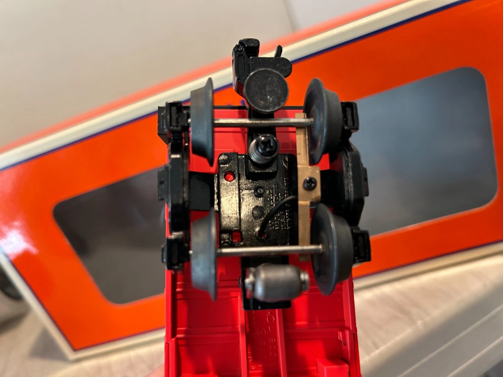 Lionel 6-83183 Erie Caboose NIB — photo 2