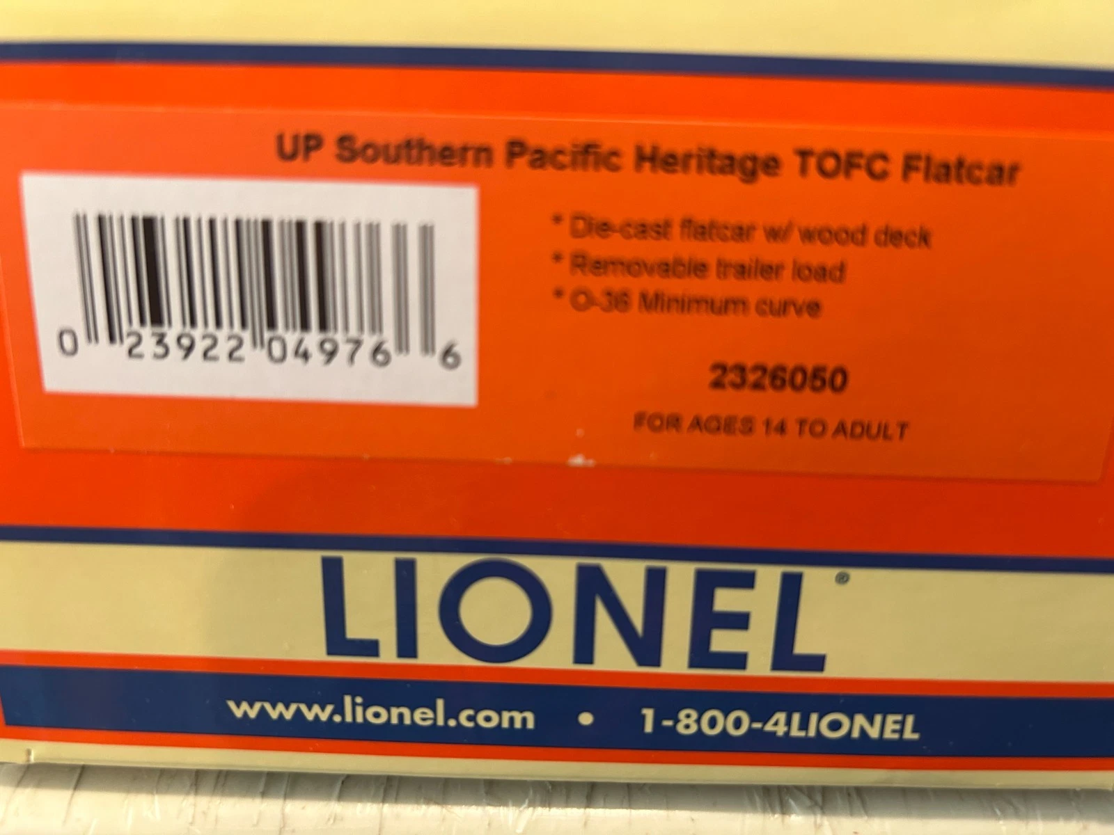 Lionel 2326050 UP Heritage Southern Pacific TOFC Flatcar NIB — photo 2