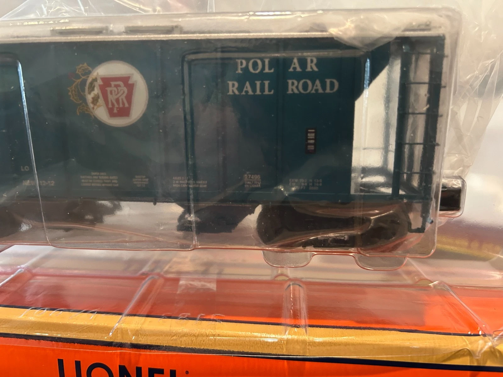 Lionel 6-27496 Polar Railroad PS-2 Hopper Car NIB — photo 2