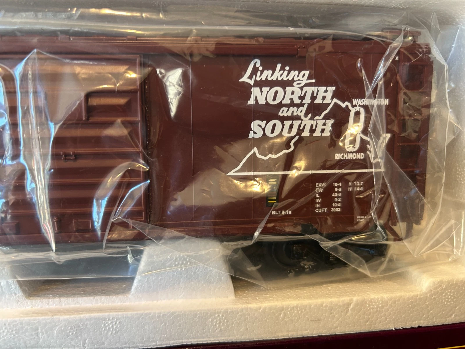 MTH 20-93341 RF&P 40' BOXCAR #1132 NIB — photo 2