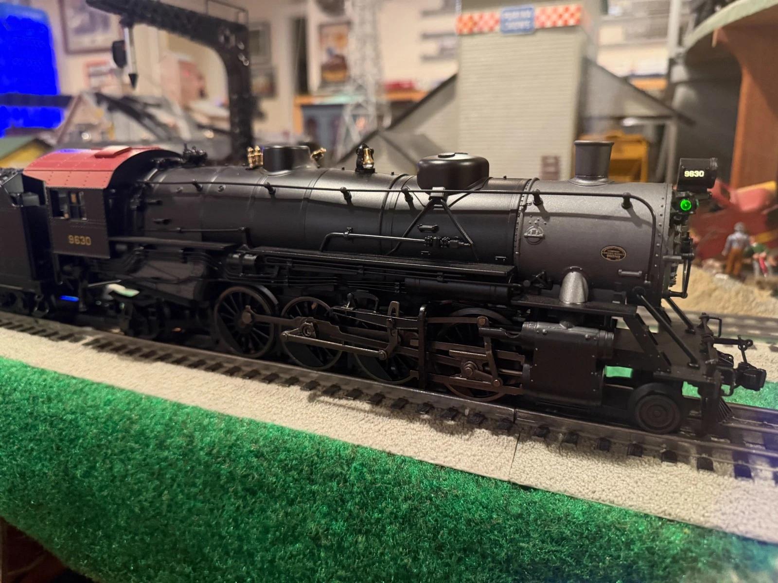 Lionel 6-84469 Pennsylvania Railroad Light Mikado w/ Legacy LN/Box — photo 3