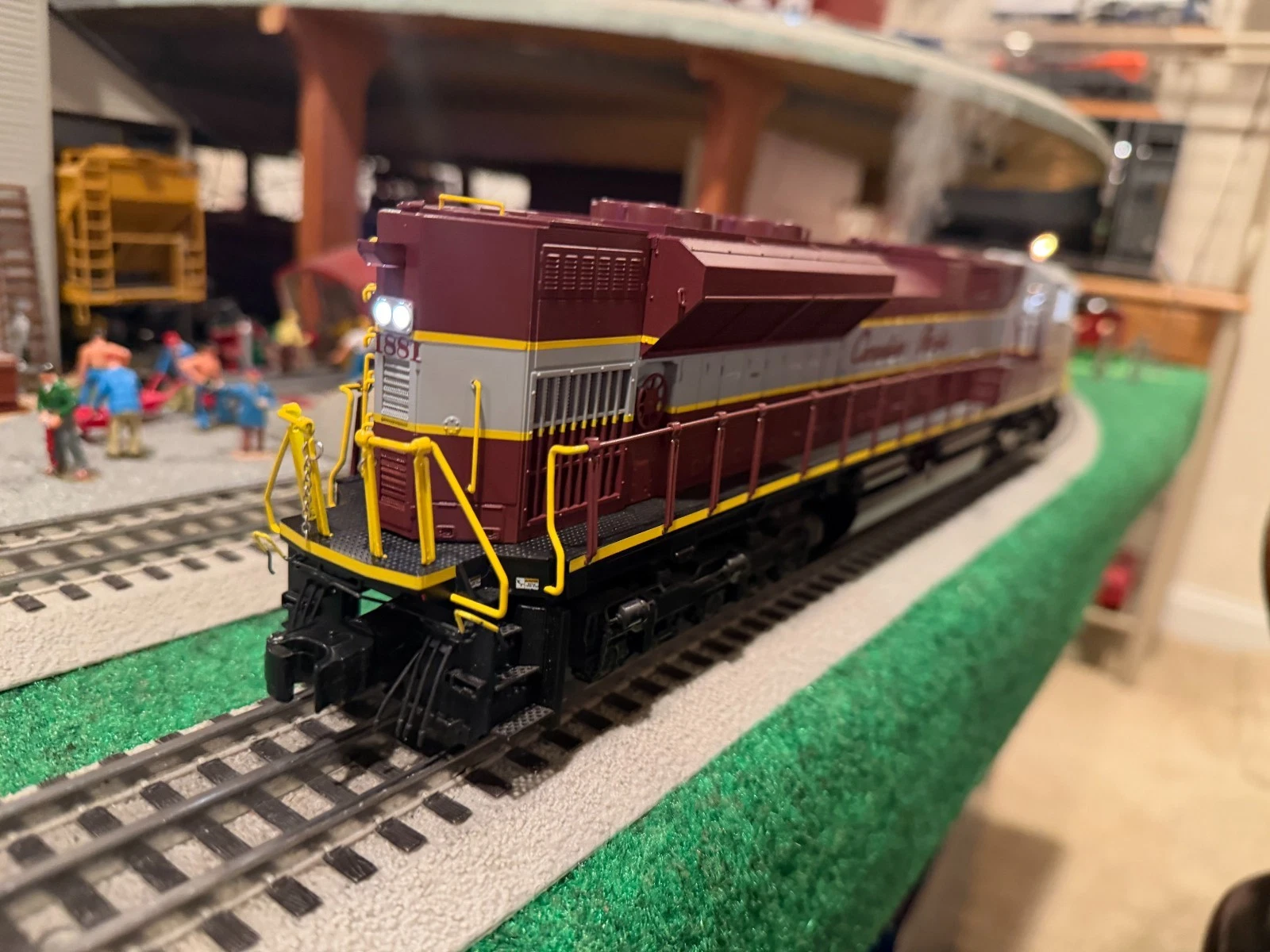 LIONEL 2133351 CANADIAN PACIFIC LEGACY SD70ACe #1881 NIB — photo 3