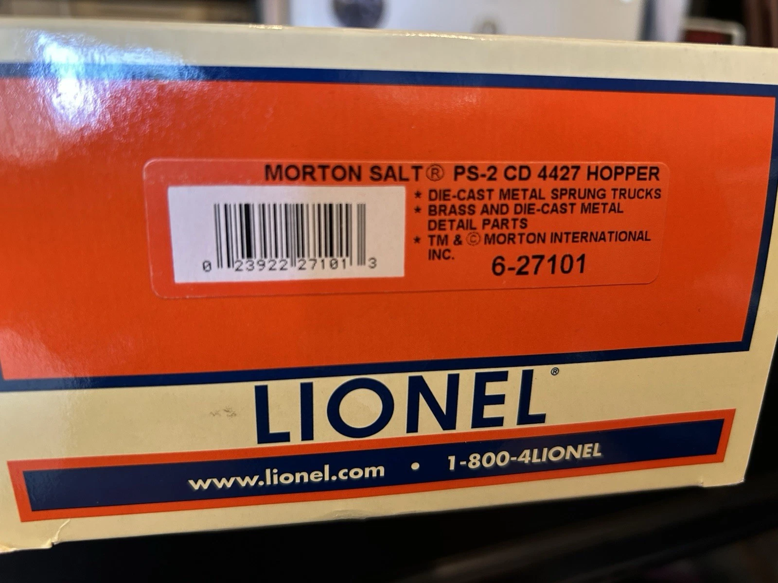 LIONEL 6-17101 MORTON SALT PS-2CD 4427 COVERED HOPPER CAR #504 NIB — photo 4