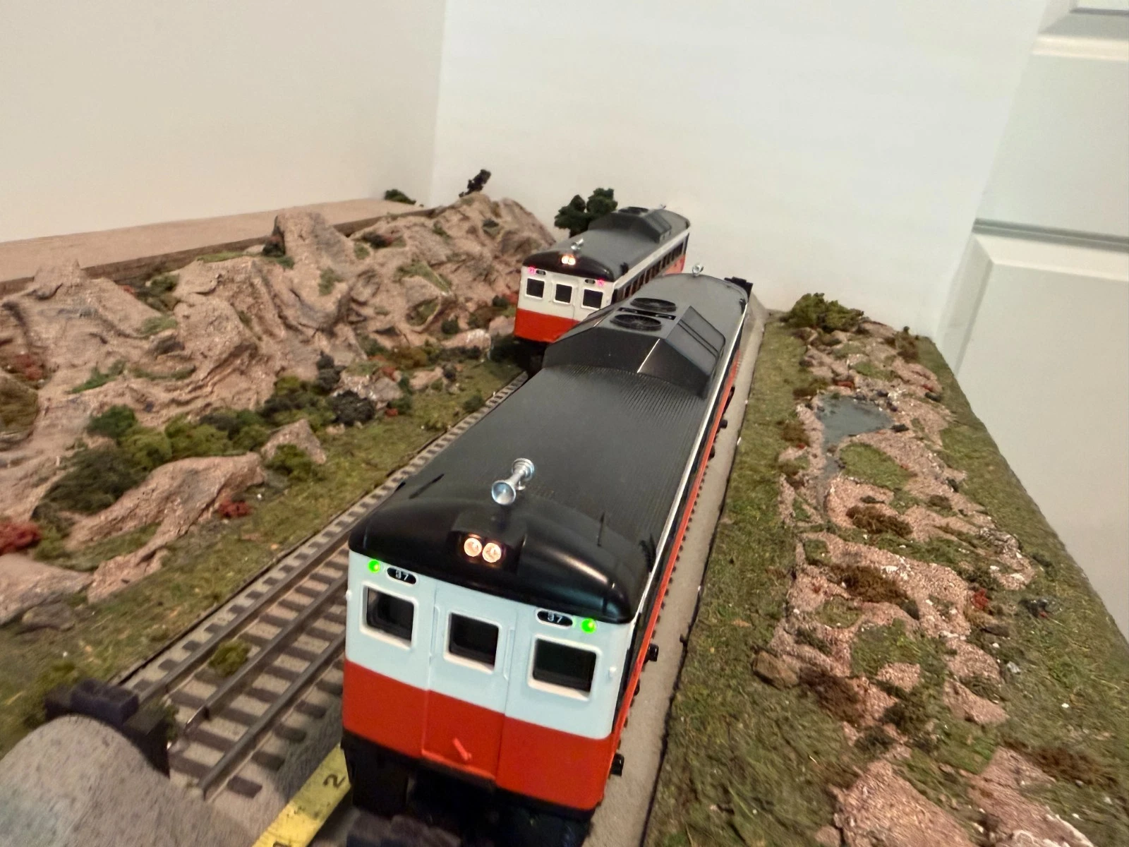 MTH 2231-1 and 2231-3 New Haven RDC 4 car set LN/No Boxes — photo 3