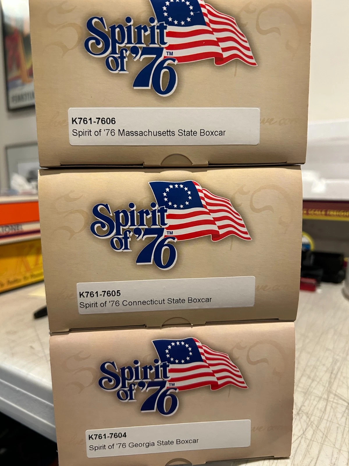K Line K761-7607A Spirit of 76 3 Car Set #3 NIB — photo 3