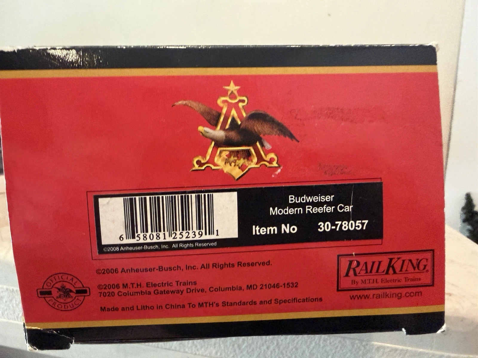 MTH 30-78057 Budweiser Modern Beer Reefer NIB — photo 4