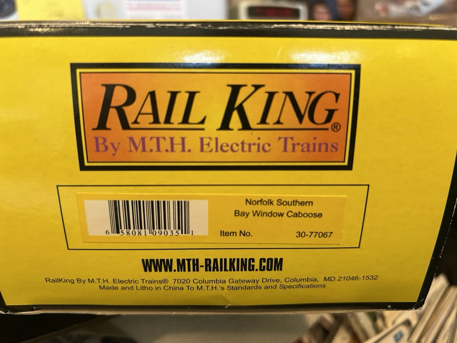 MTH 30-77067 NORFOLK SOUTHERN BAY WINDOW CABOOSE LN/BOX — photo 5