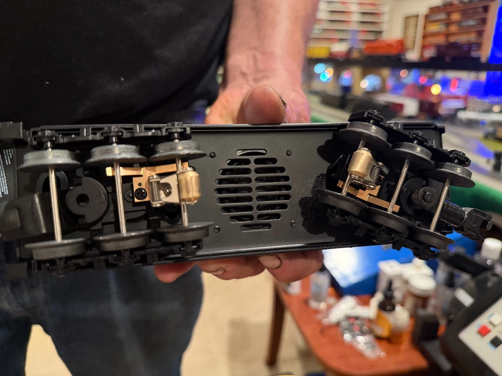 Lionel 2232040 LIONEL LINES LionChief Plus 2.0 Hudson Steam Loco #773 LN/BOX — photo 4