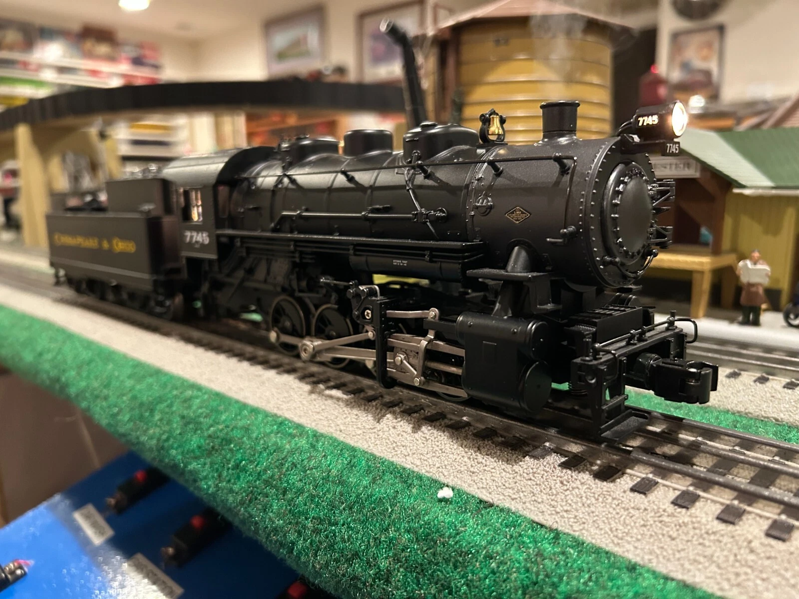 Lionel 6-28080 Chesapeake and Ohio 0-8-0 LN/Customized