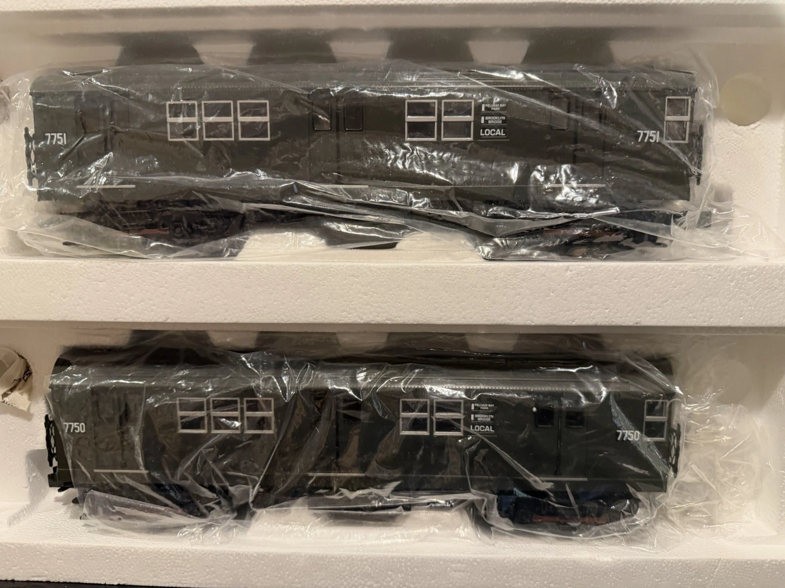 MTH RailKing 30-2446-3 2-Car Non-Powered Subway Set MTA WOELD'S FAIR R-26 NIB