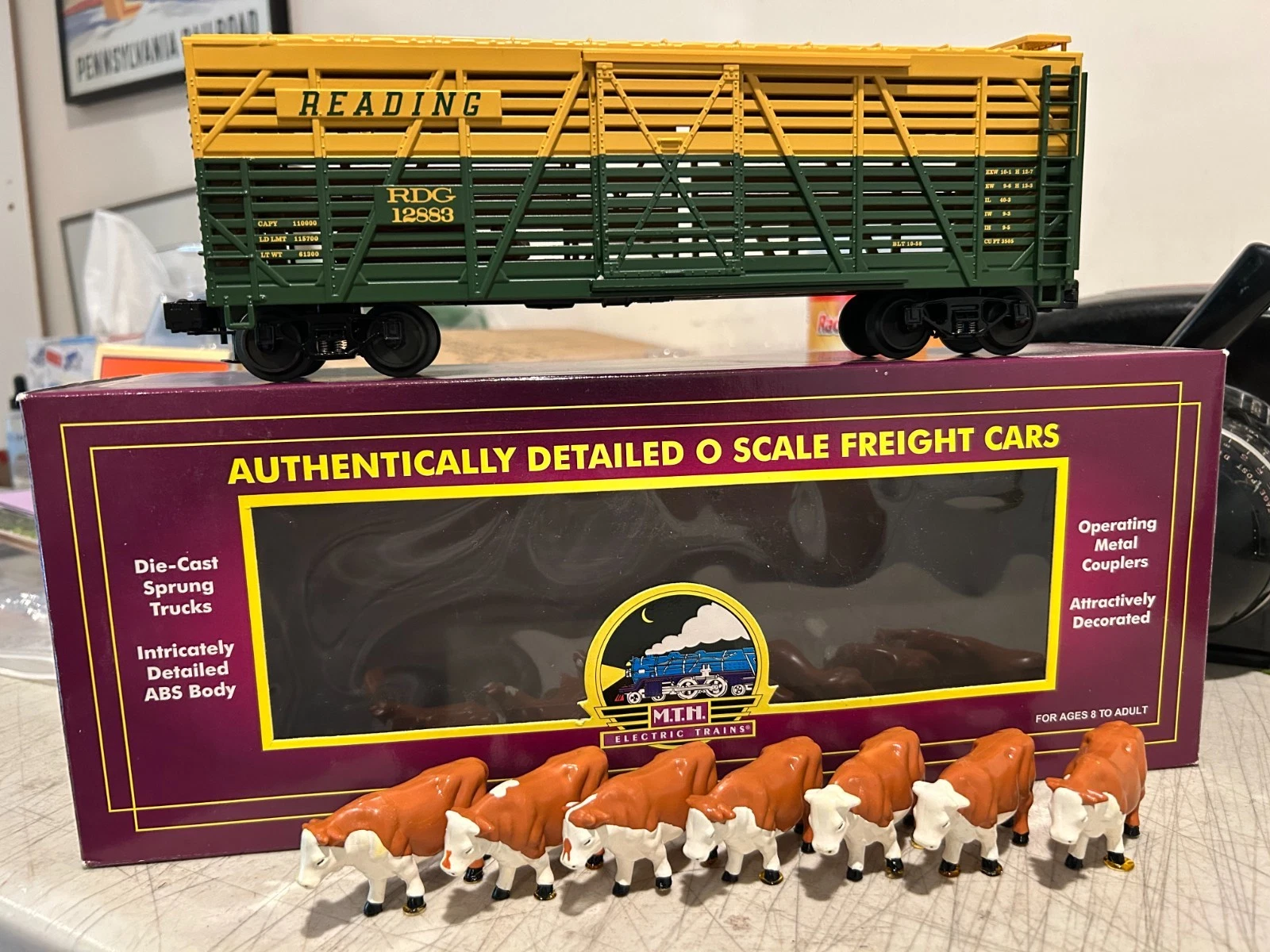 MTH 20-94508 Reading Steel Sided Stock Car LN/Box — photo 4