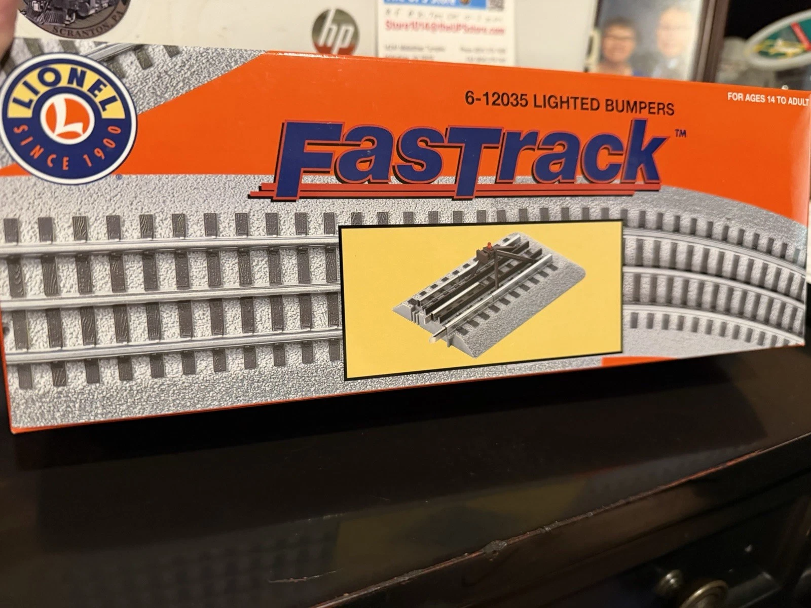 Lionel 6-12035 Fastrack LIGHTED Bumpers 2 in Box - NEW