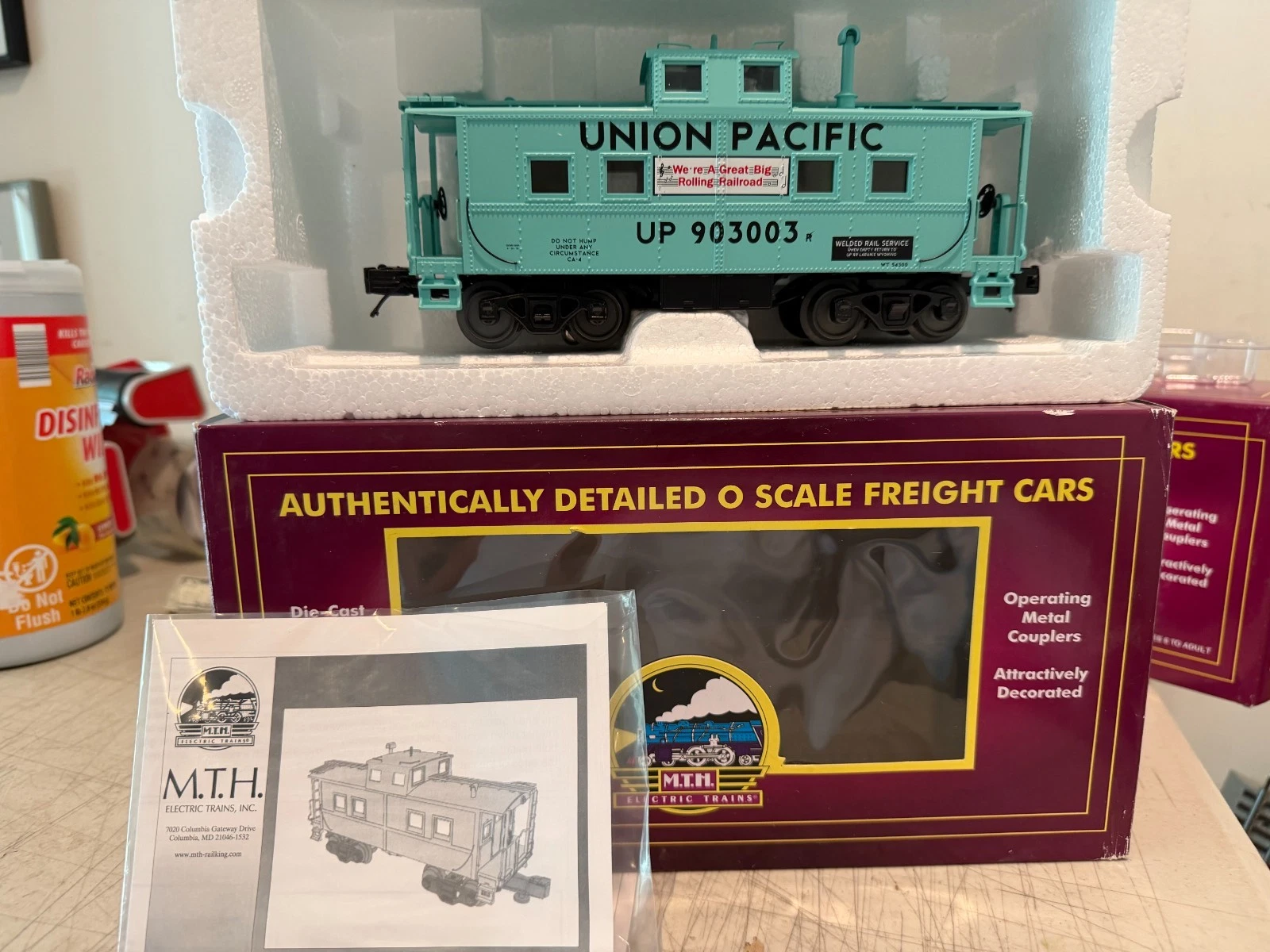 MTH 20-91627 Union Pacific MoW Green Steel Caboose NIB