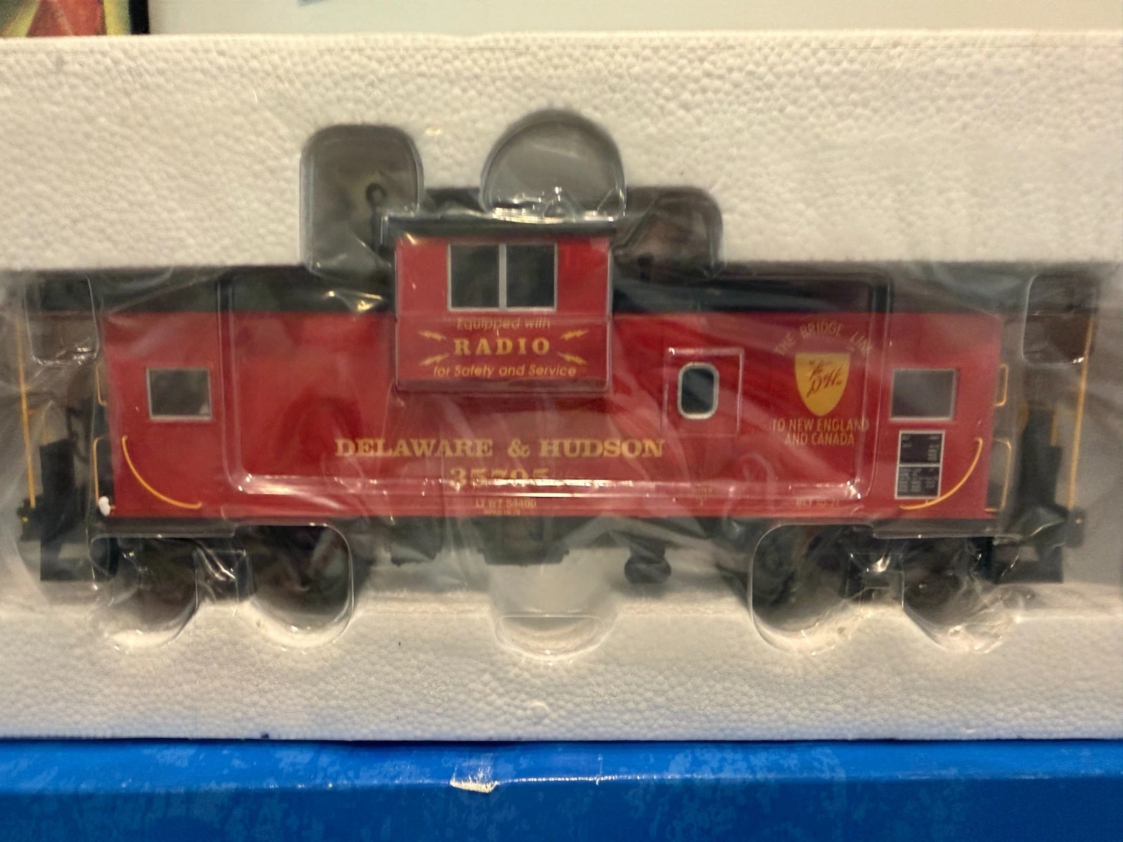 Atlas 6613-1 Delaware and Hudson Extended Vision Caboose NIB