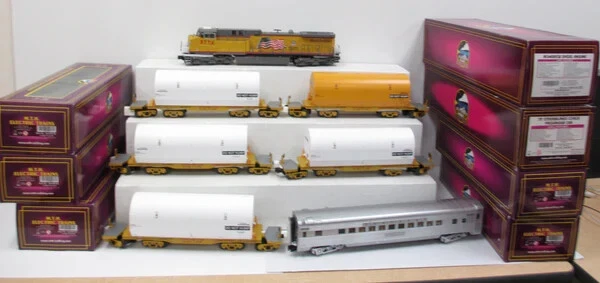 MTH 20-20013 UP AC4400 Diesel Solid Rocket Motor Transport Box Set w/ PS2 MIB