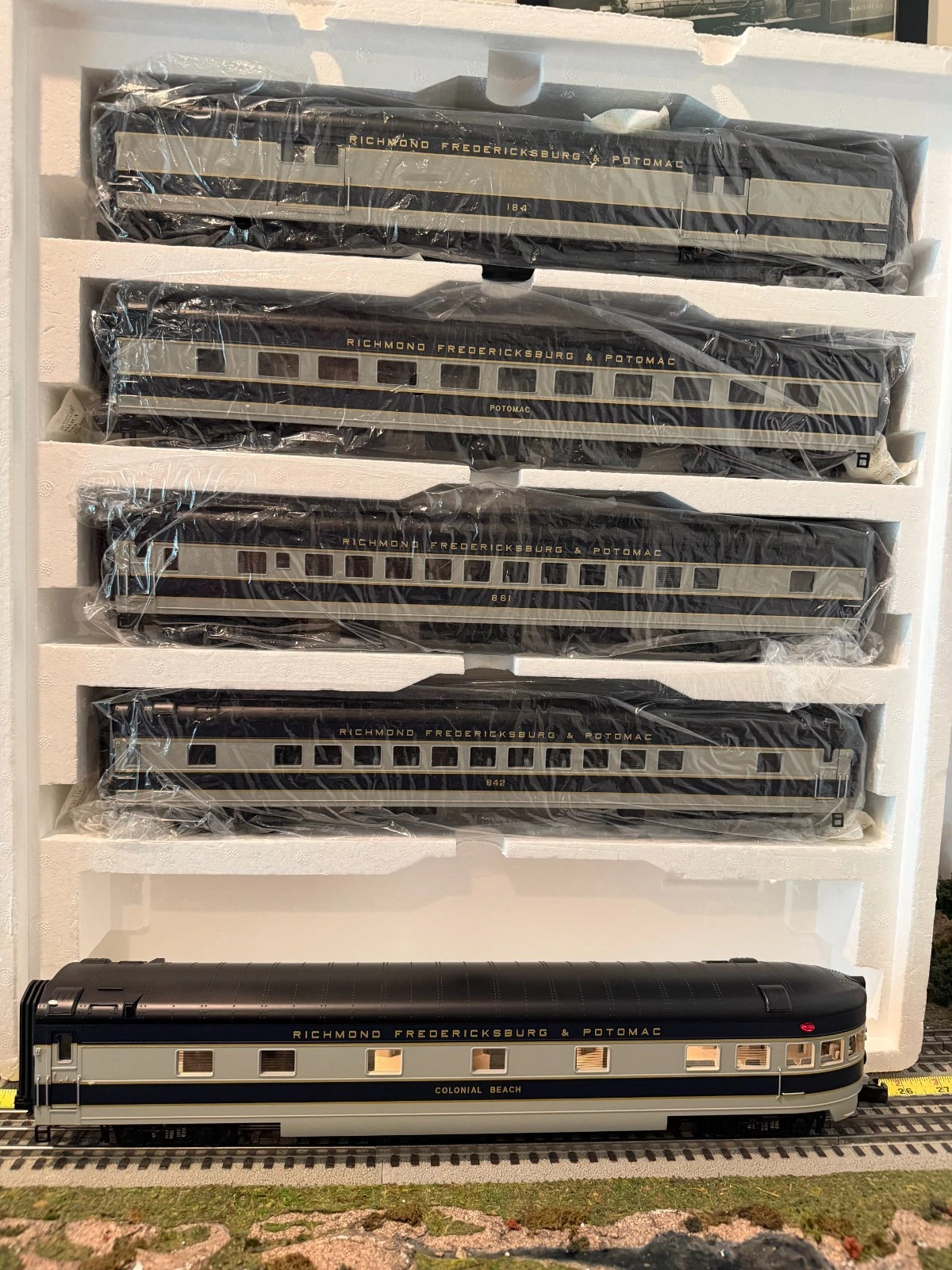 MTH 20-6577 RF&P Passenger Car 5 Pack LN/Box