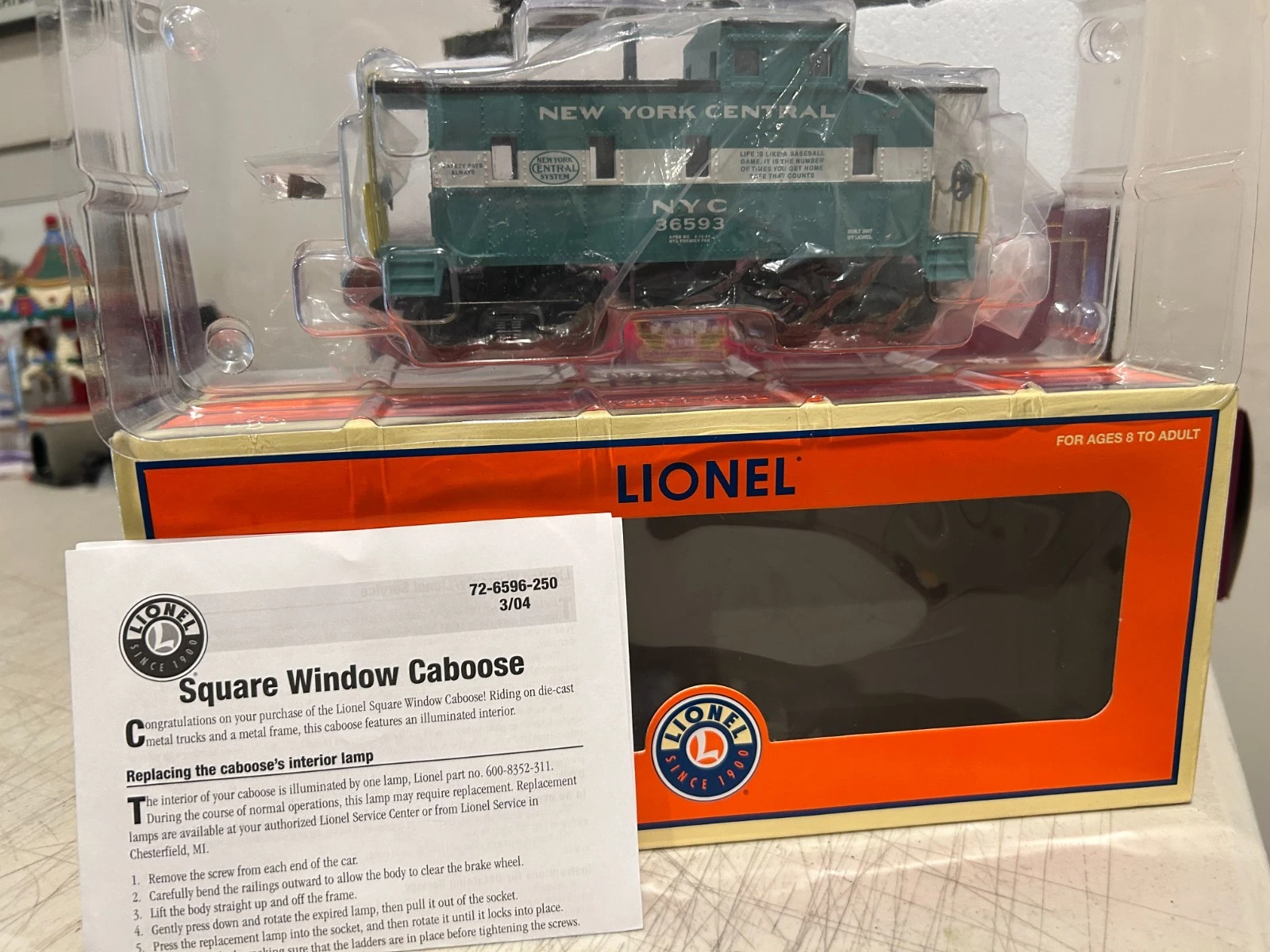 Lionel 6-36593 New York Central Lighted Caboose LN/Box