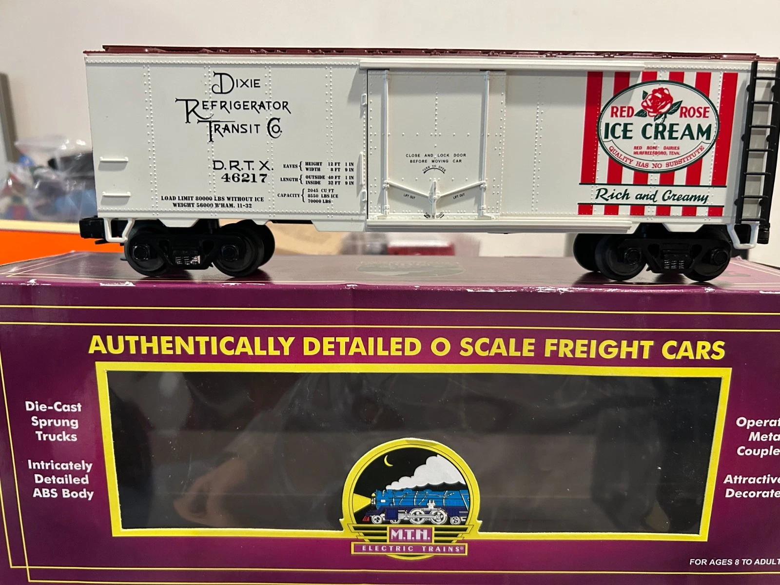 MTH 20-94017 Red Rose Icecream Reefer LN/Box