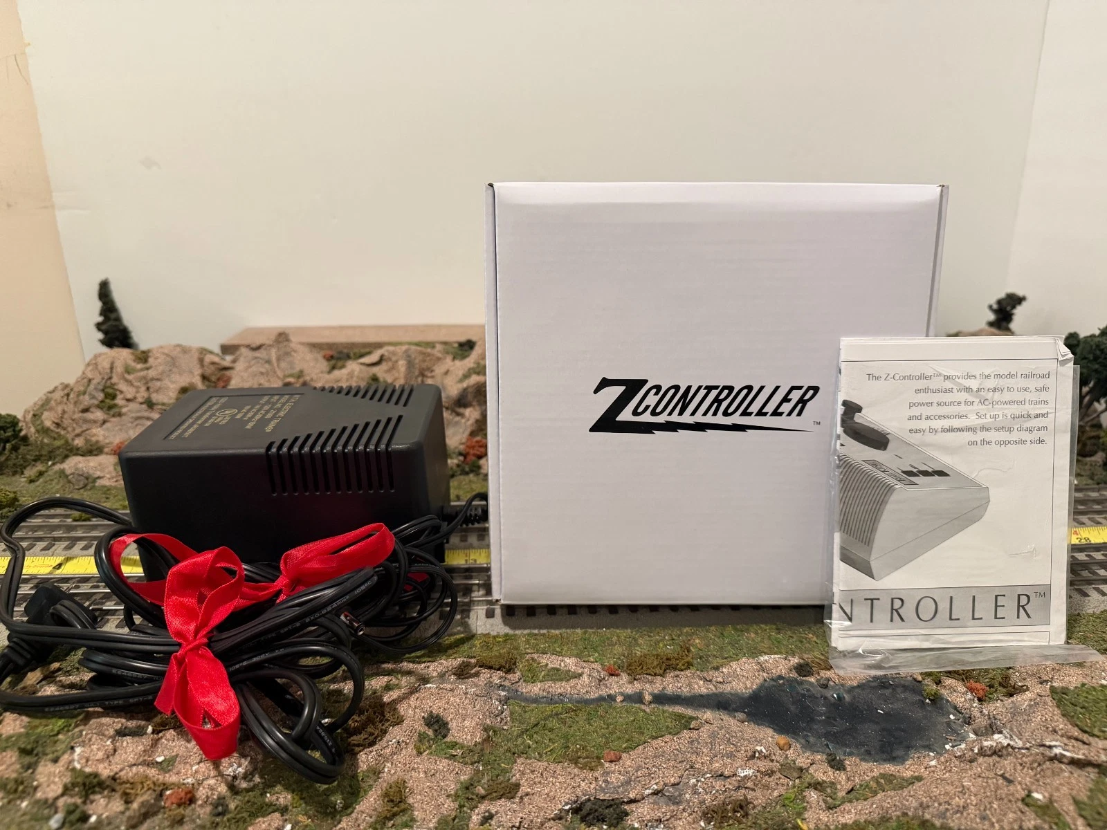 MTH 40-1000 Z-1000 Hobby Transformer & Controller LN/Box
